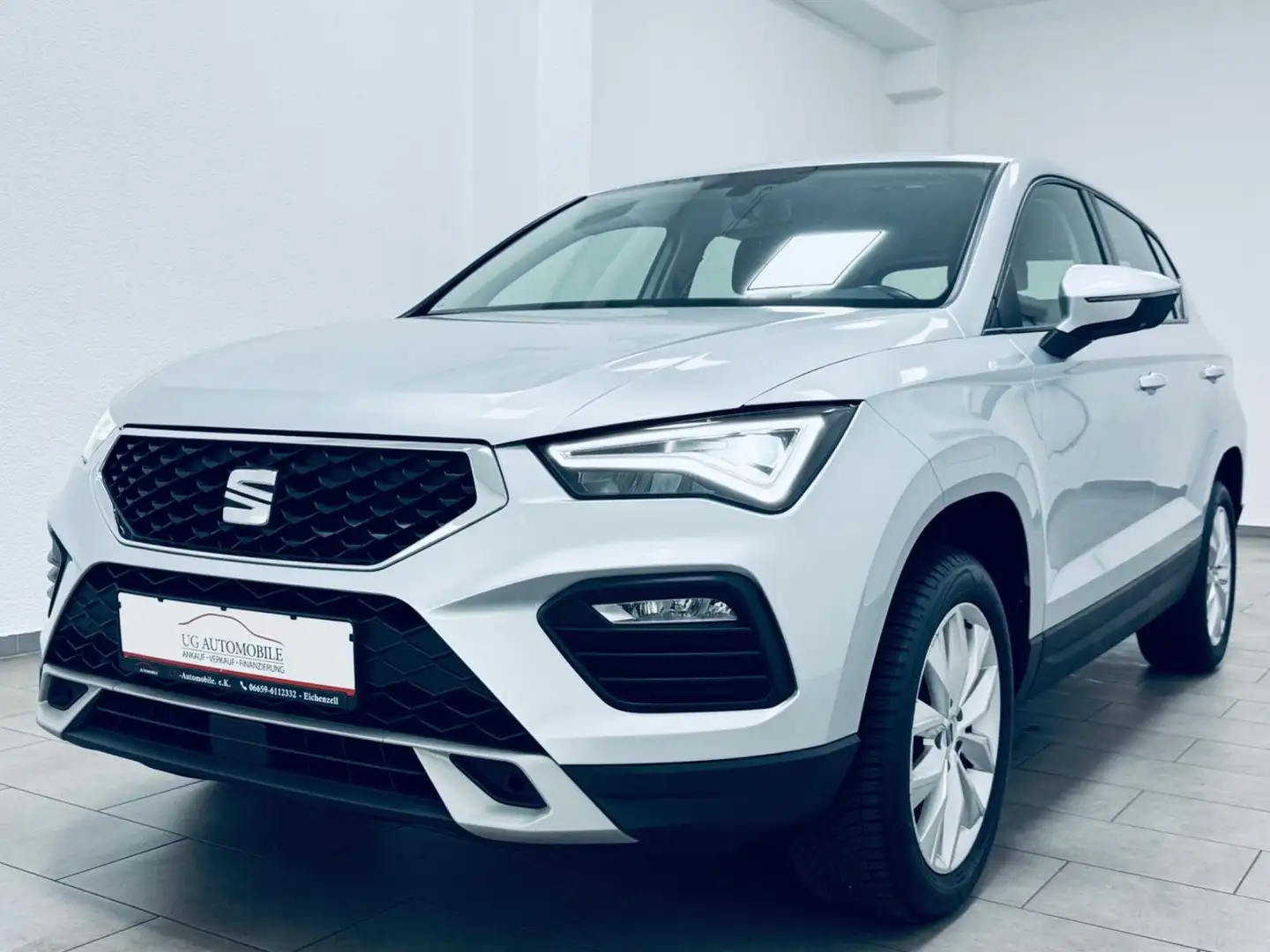 SEAT Ateca Style 2.0 TDI * 1.HAND * TEMP * PDC * Argent - 1