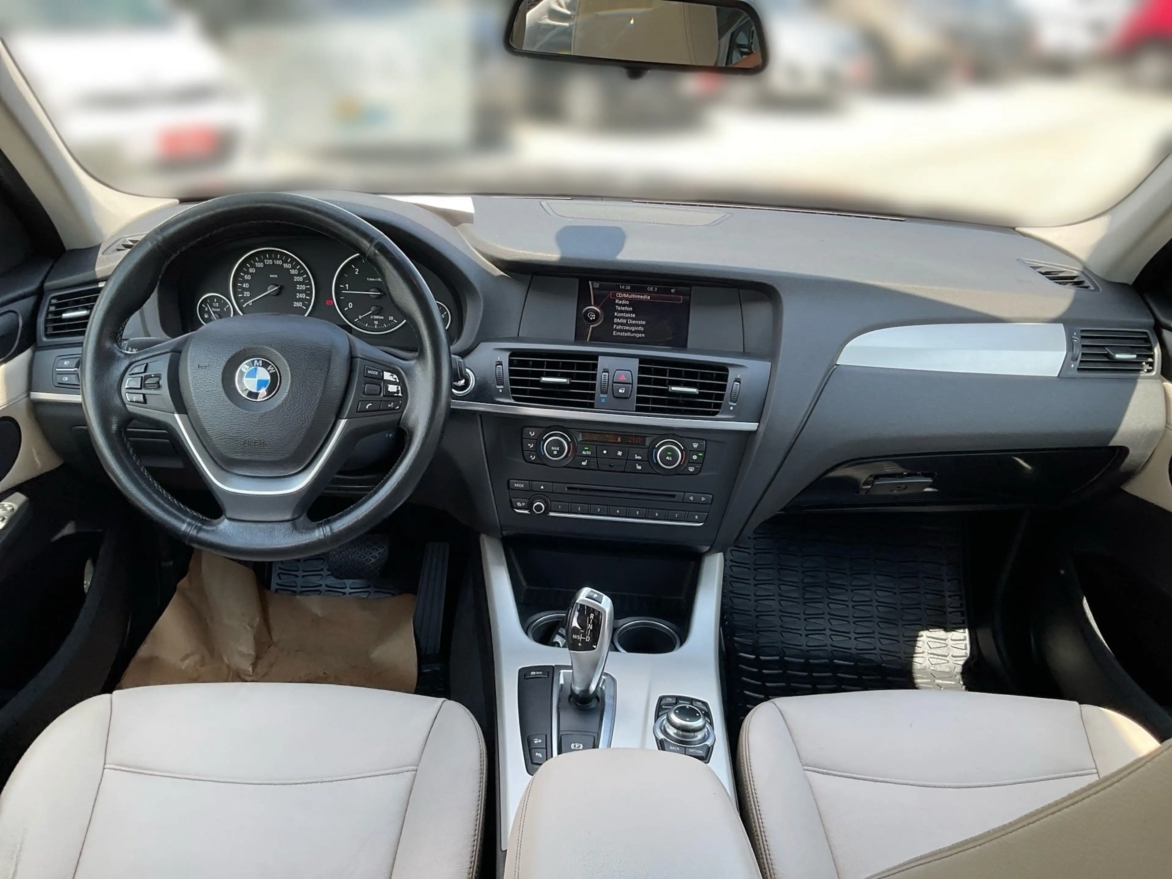 BMW X3 xDrive 20d 2xKlima AUT BiXenon KlimaA LM PDC — photo 10