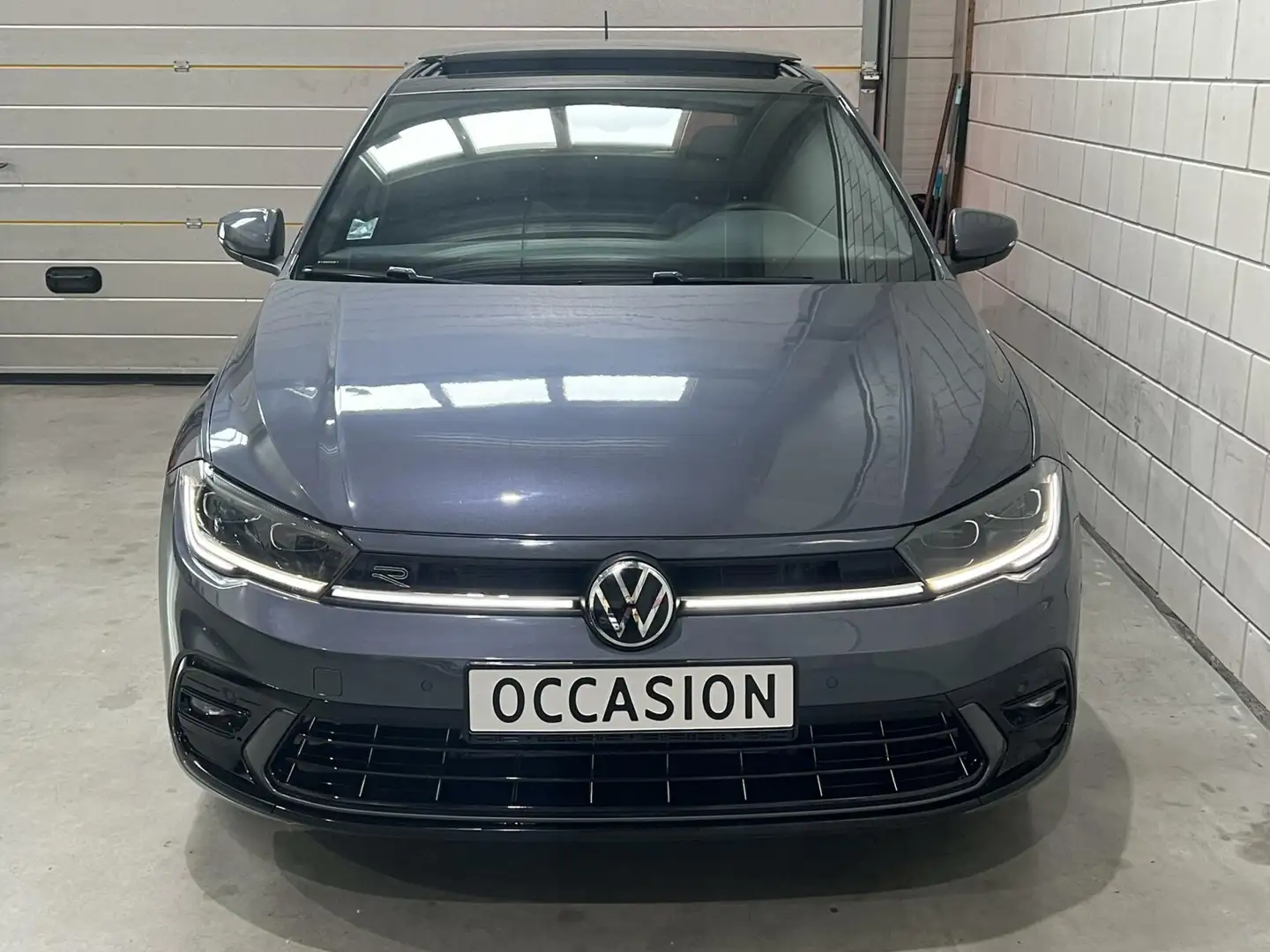 Volkswagen Polo 1.0 TSI 3x R-Line*PANO*IQ LIGHT*CARPLAY*CAMERA*DIG Grijs - 2