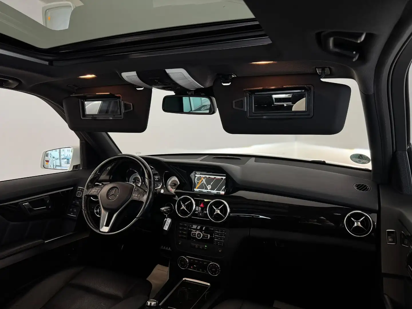 Mercedes-Benz GLK 220 CDI BlueEfficiency 4Matic|PANO|BI-XENON| Weiß - 2