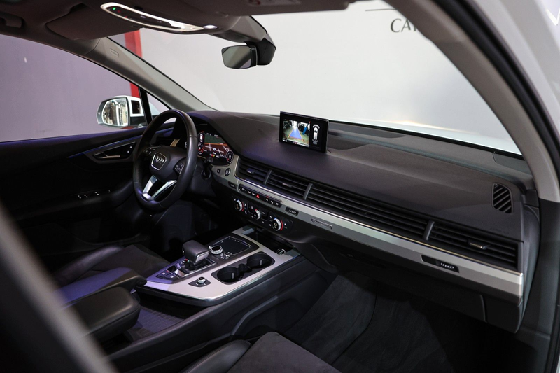 Audi Q7 3.0 TDI Quattro *S-Line* Xenon 1.Hand — photo 13