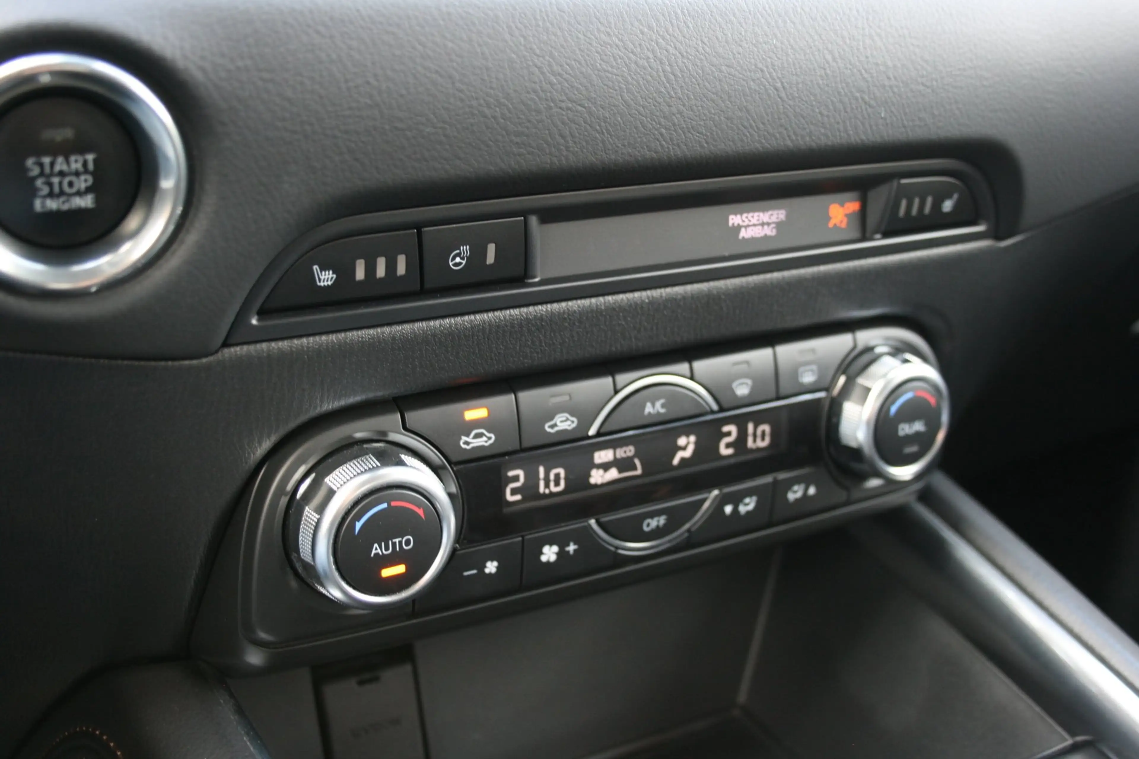 Mazda CX-5 2.0 SkyActiv-G 165 Luxury — photo 19