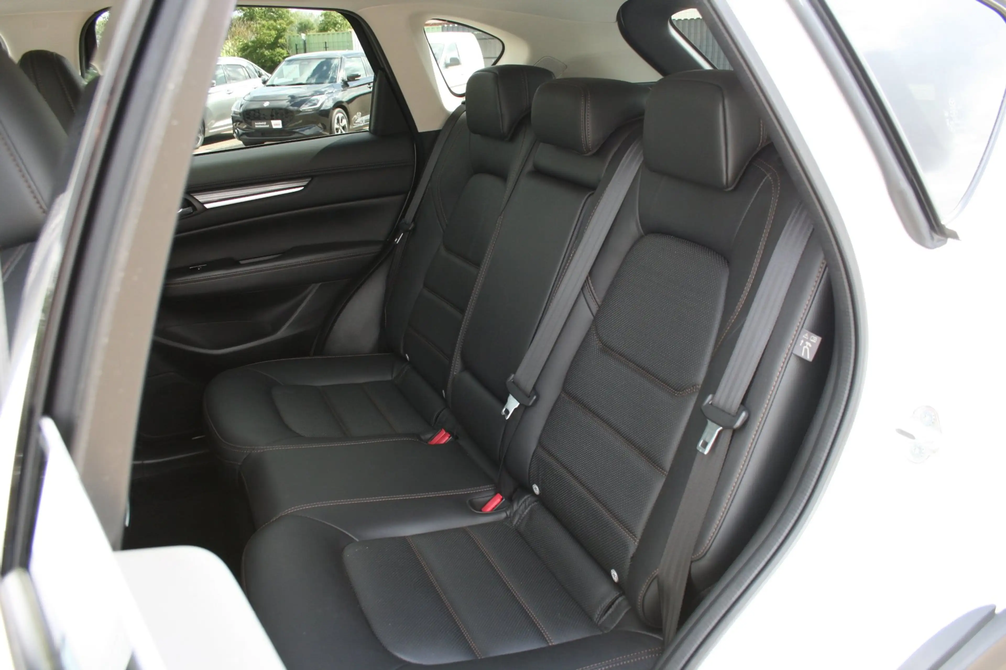 Mazda CX-5 2.0 SkyActiv-G 165 Luxury — photo 15