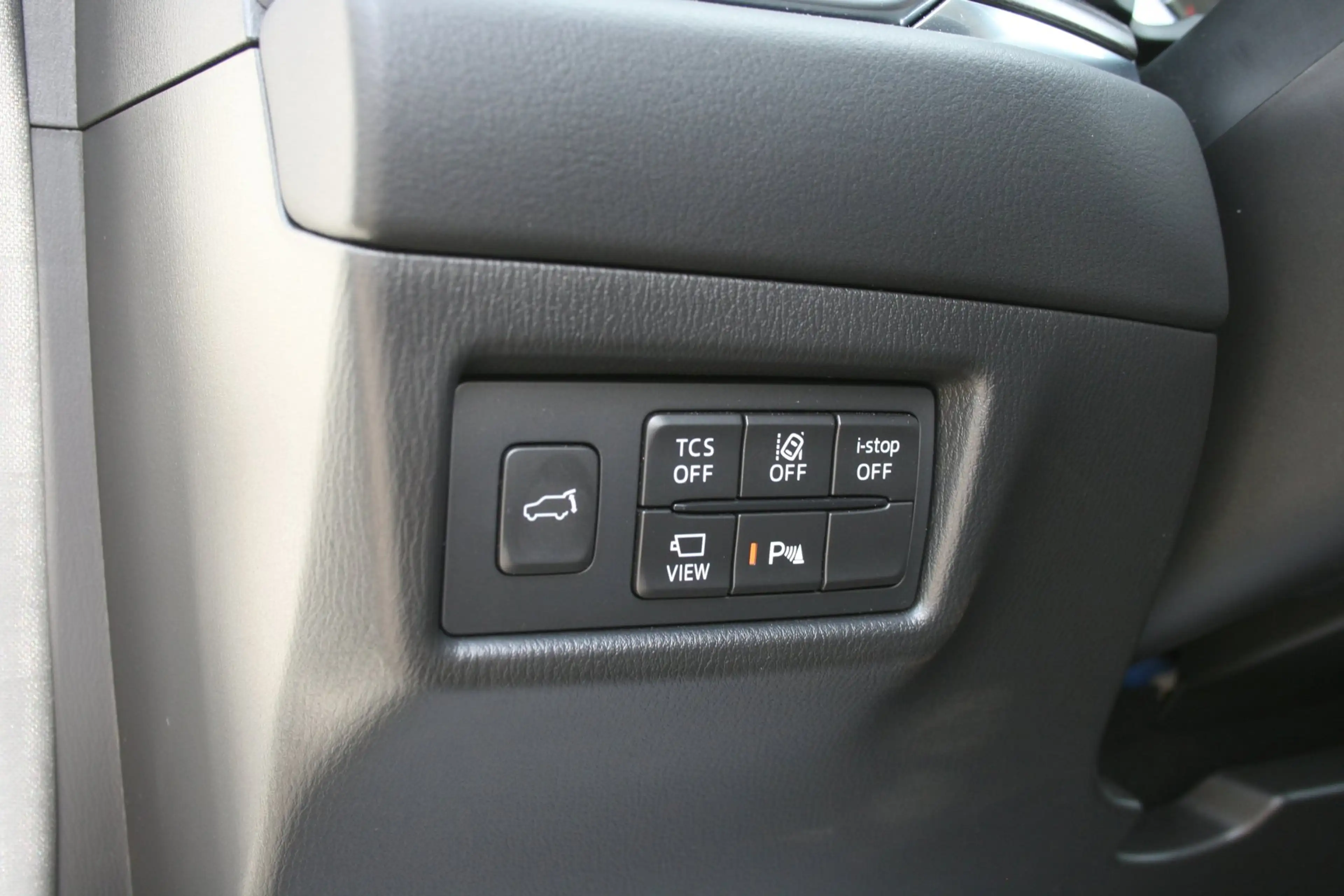 Mazda CX-5 2.0 SkyActiv-G 165 Luxury — photo 32