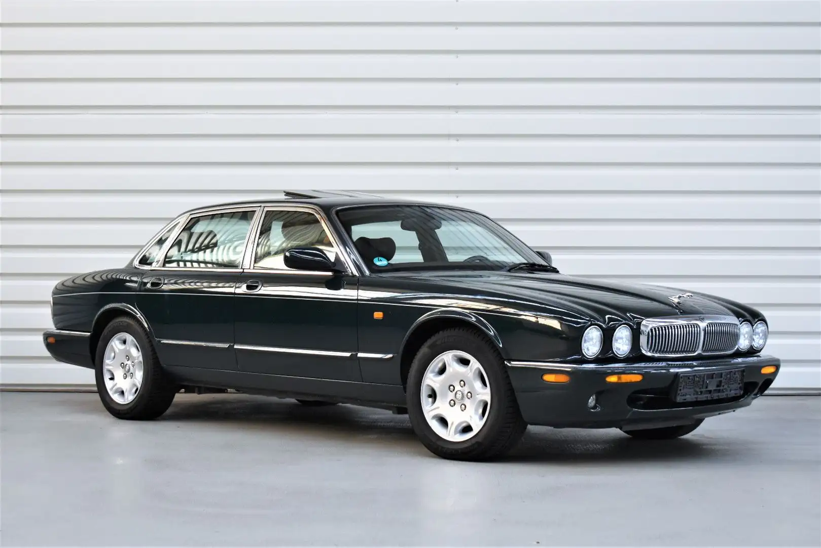 Jaguar XJ Sovereign XJ 4.0 Grün - 1