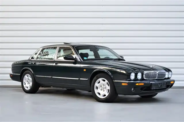 Jaguar XJ Sovereign XJ 4.0