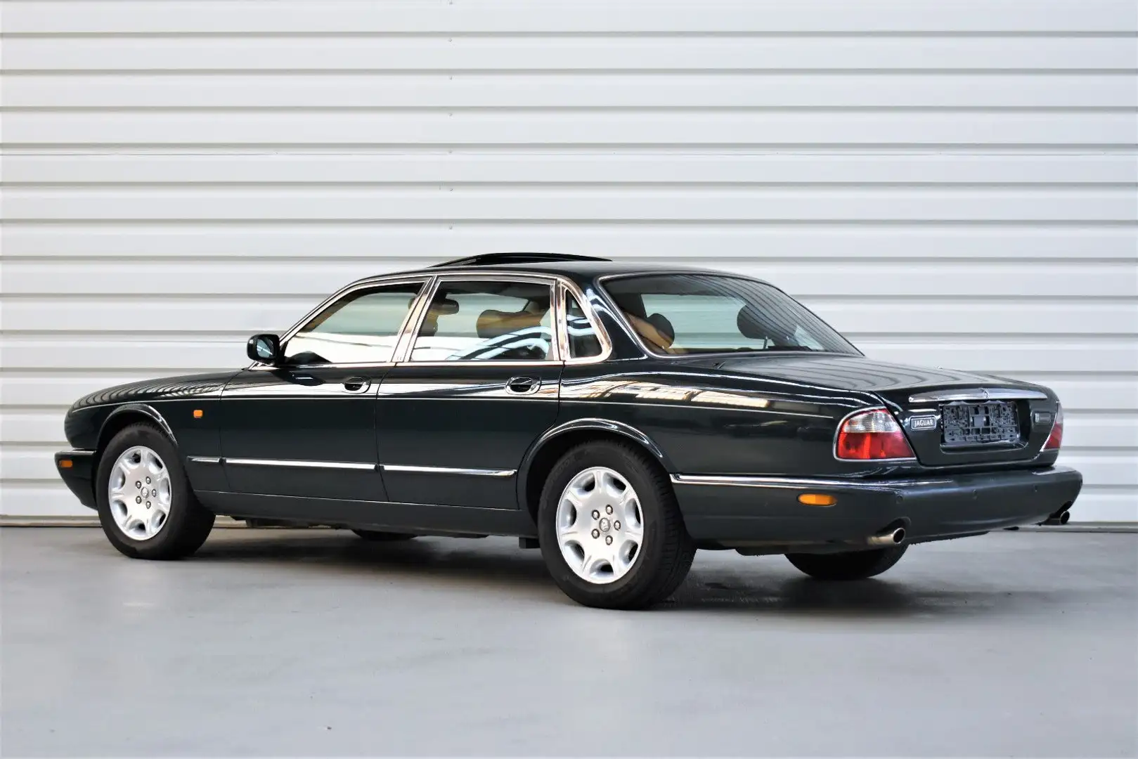 Jaguar XJ Sovereign XJ 4.0 Grün - 2