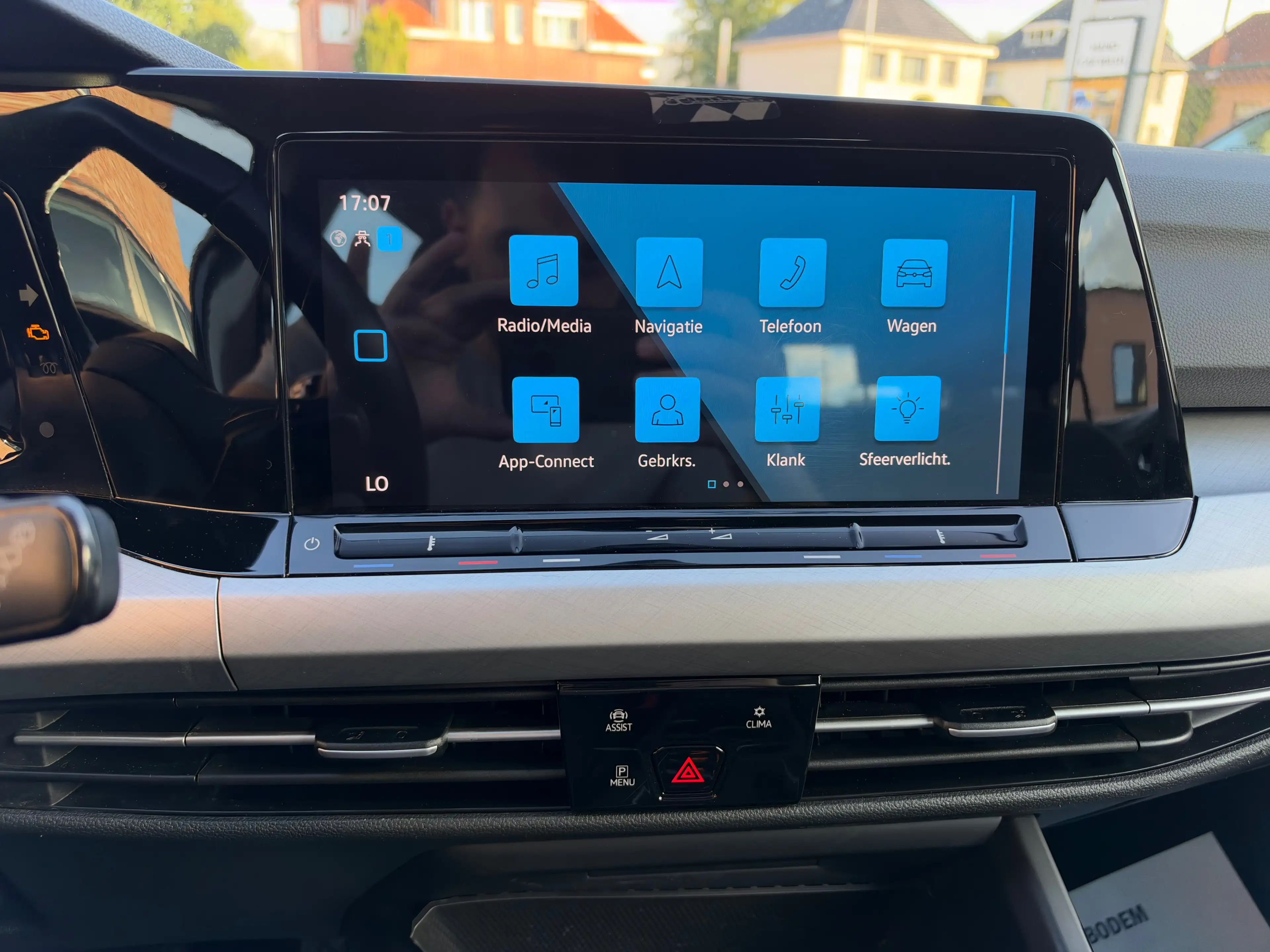 Volkswagen Golf Variant Golf SW 2.0 SCR TDi Life DSG — photo 15
