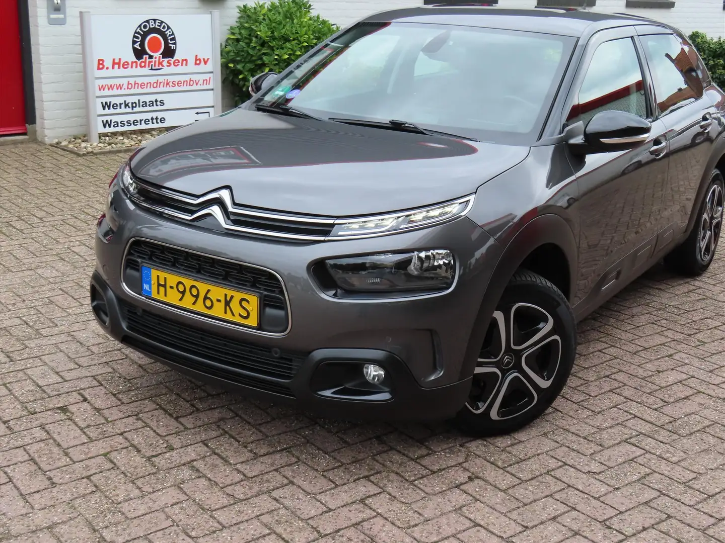 Citroen C4 Cactus 1.2 PureTech 110pk Business/ All season banden/ Tr Gris - 2
