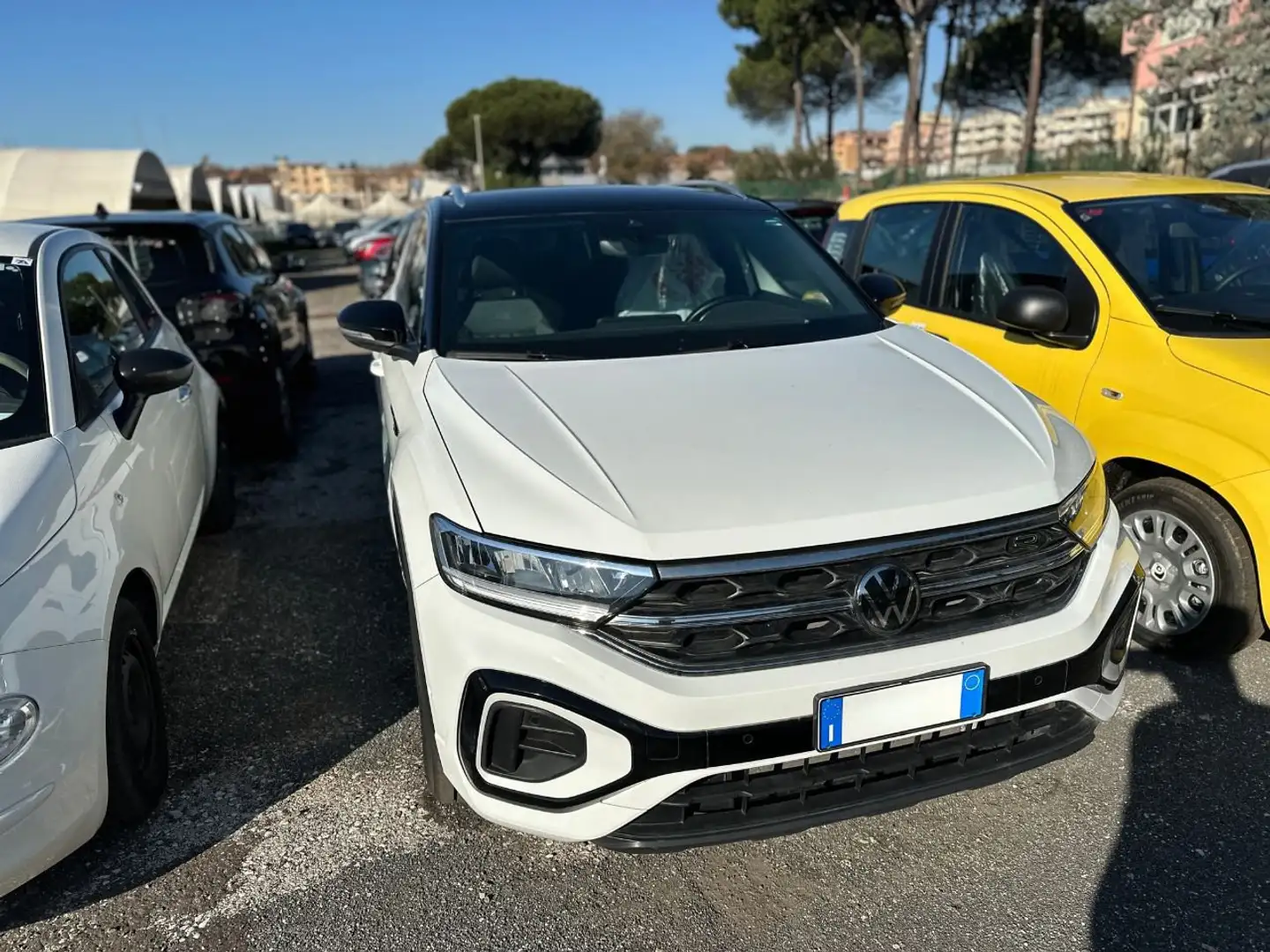 Volkswagen T-Roc 1.5 TSI ACT DSG R-Line Bílá - 2