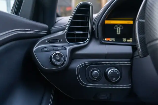 Ferrari 458 view 14