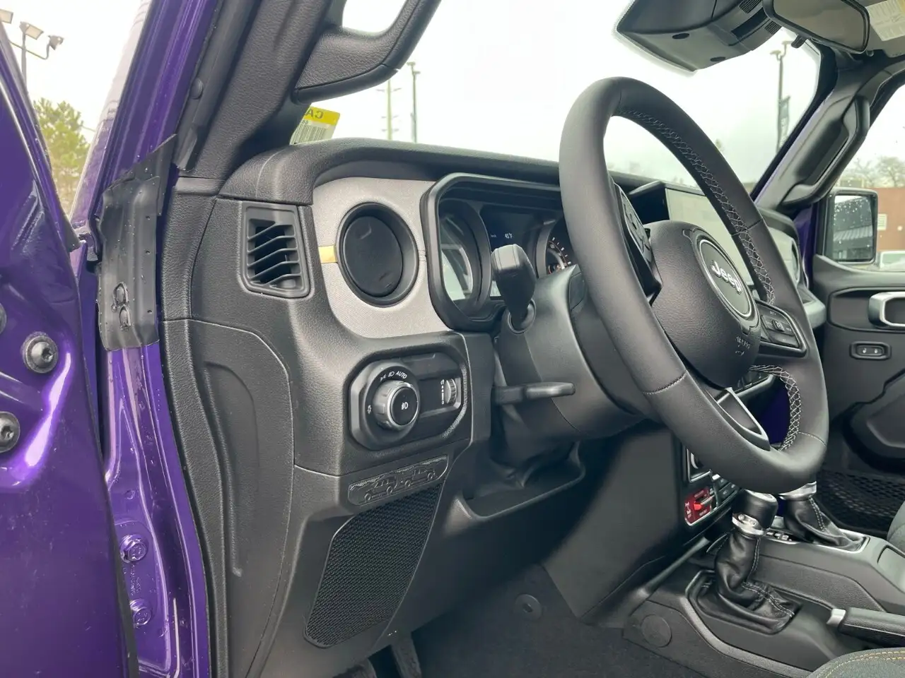 Jeep Wrangler снимка Jeep Wrangler