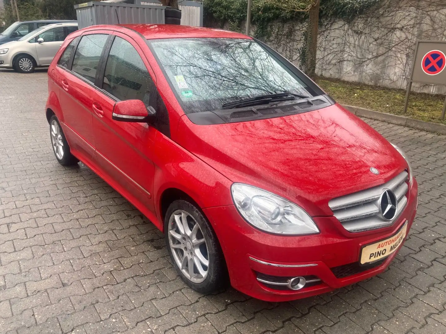 Mercedes-Benz B 200 B Klasse  200 Automatik TÜV-AU NEU Rot - 1