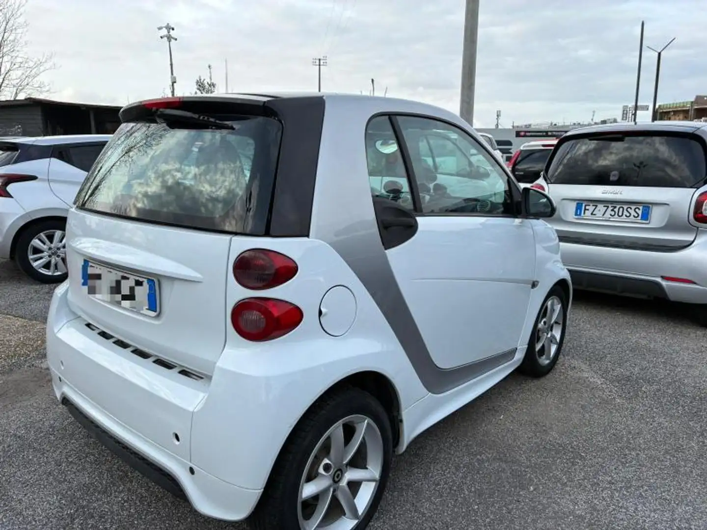 smart forTwo Fortwo 1.0 mhd Pulse 71cv FL Bianco - 2