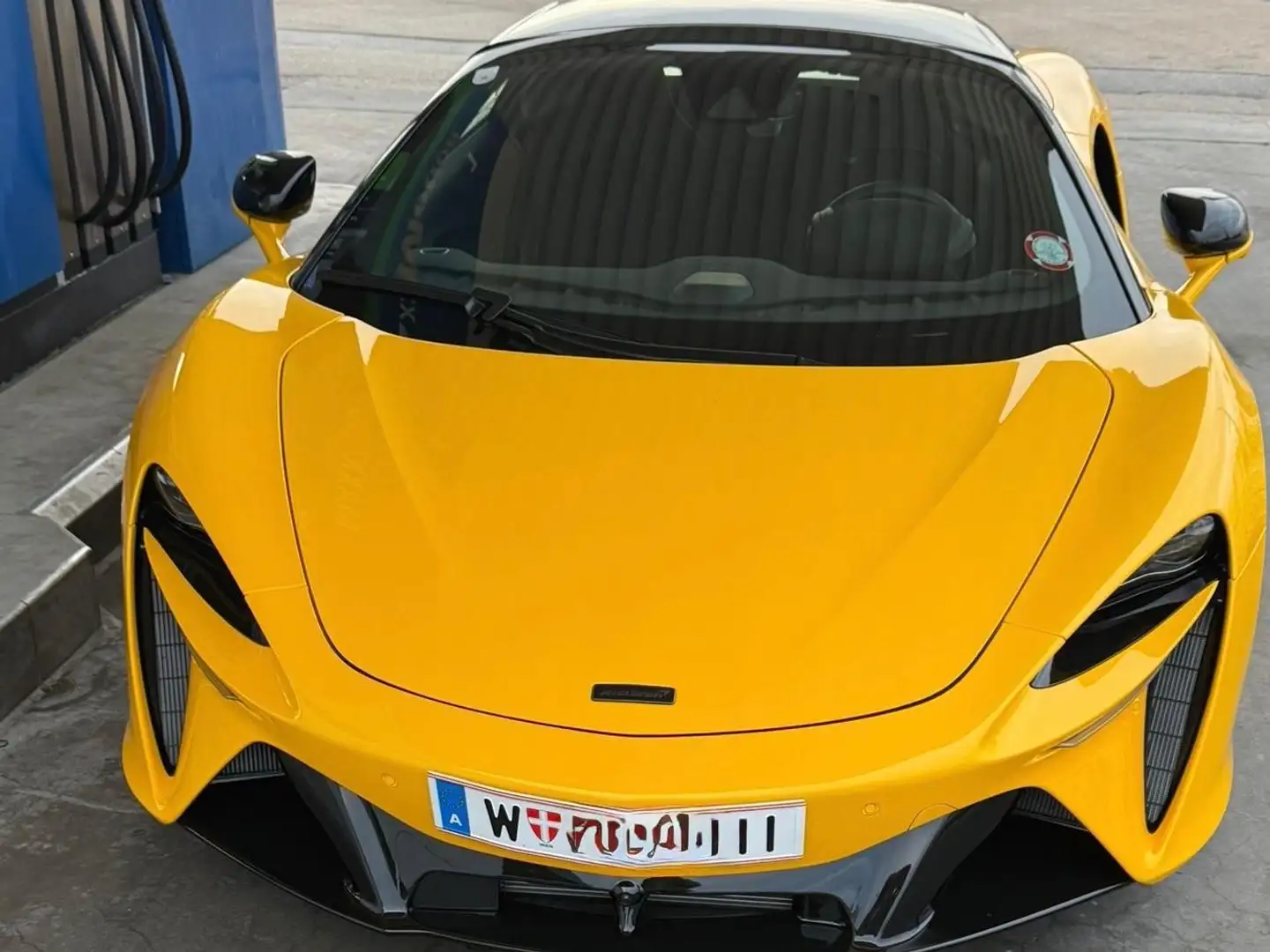 McLaren Artura Artura Spider Facelift Gelb - 2