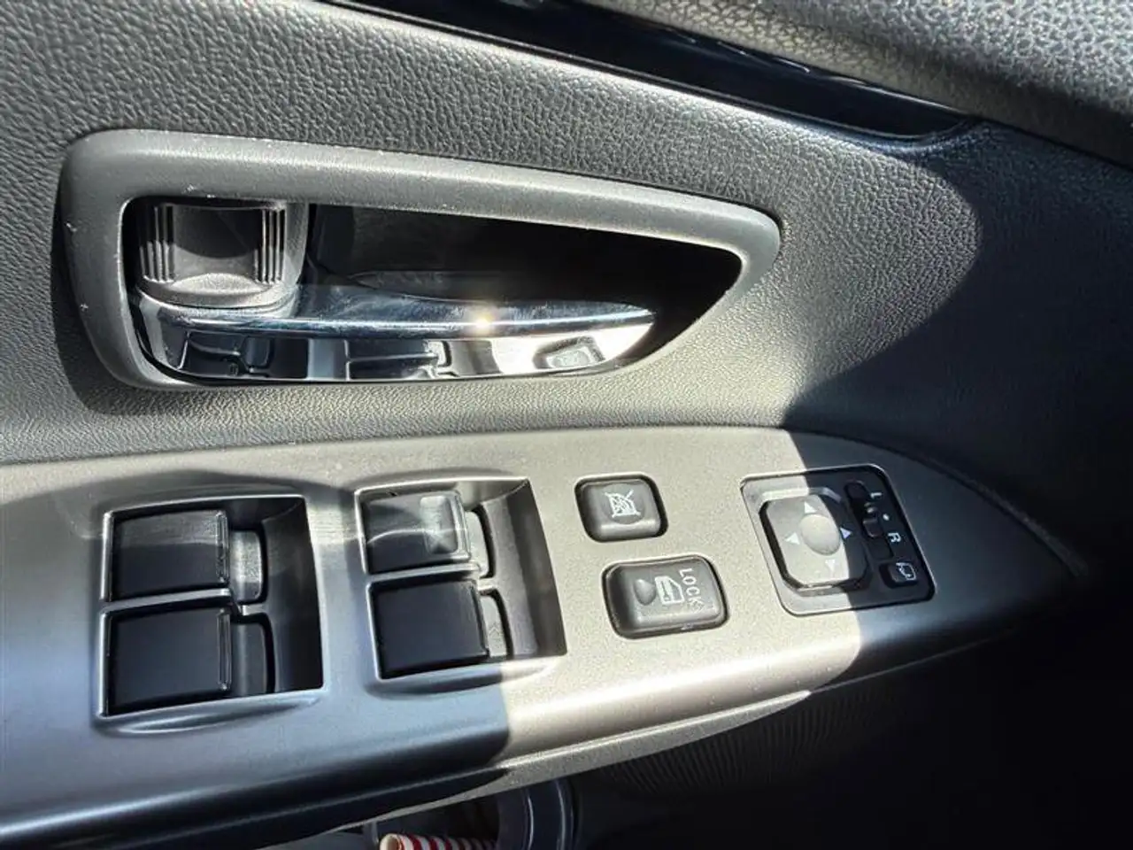 Mitsubishi RVR снимка Mitsubishi RVR