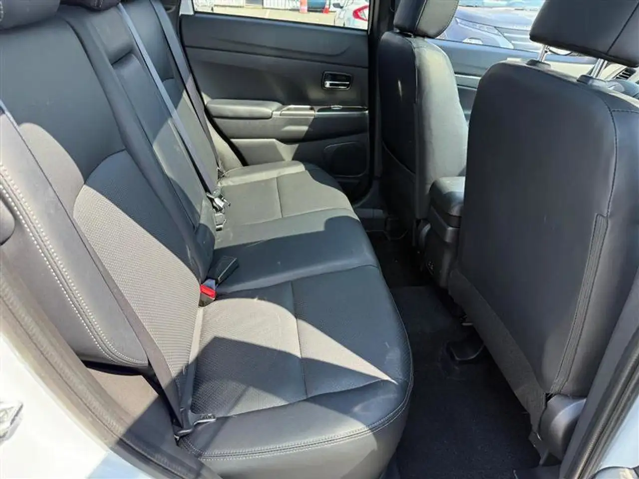 Mitsubishi RVR снимка Mitsubishi RVR