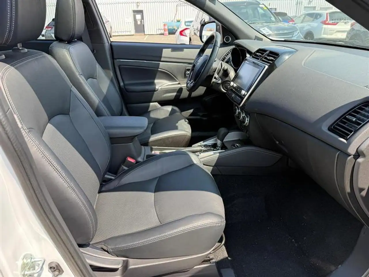 Mitsubishi RVR снимка Mitsubishi RVR