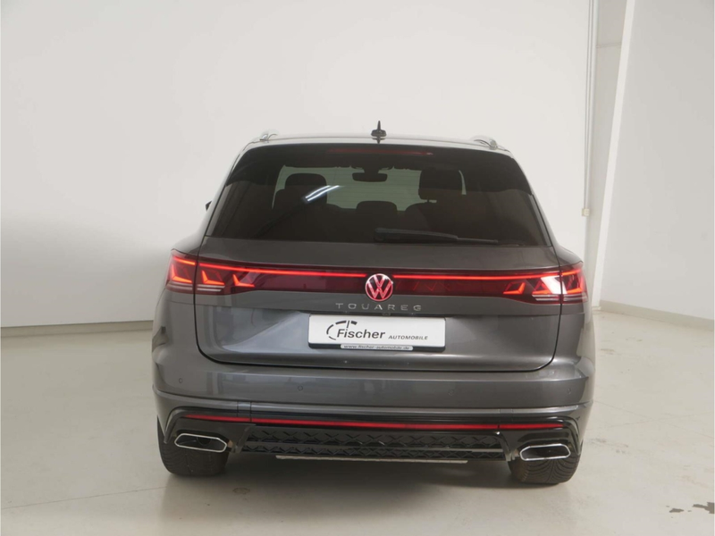 Volkswagen Touareg 3.0 TDI V6 4Motion R-Line — photo 6