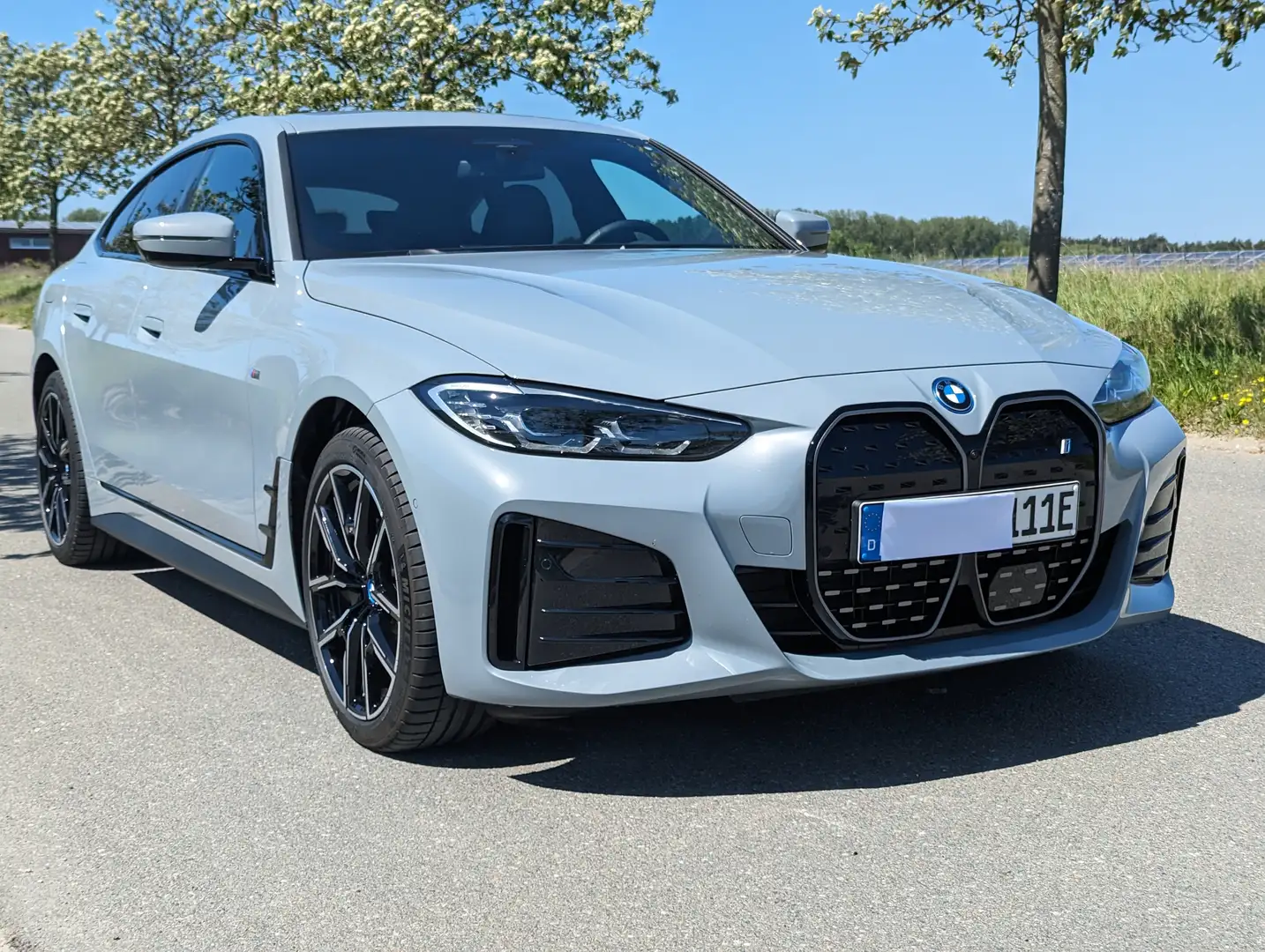 BMW i4 i4  eDrive40  Jahreswagen von WA NP 77.600€ Szürke - 1
