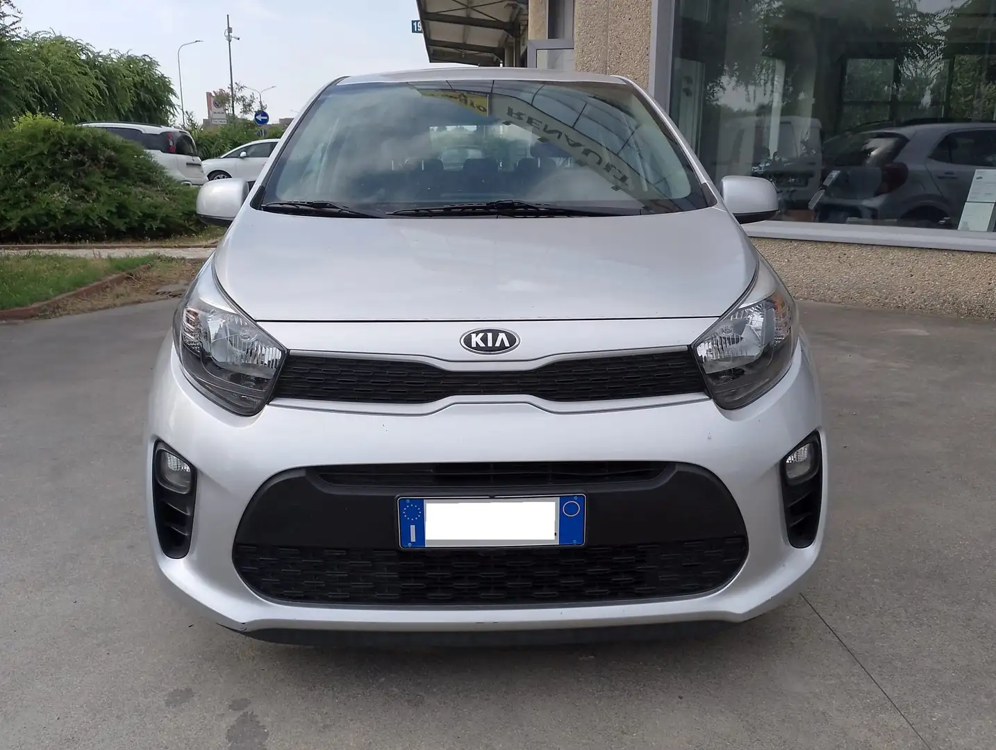 Kia Picanto Picanto III 2017 1.0 Active GPL Plateado - 2