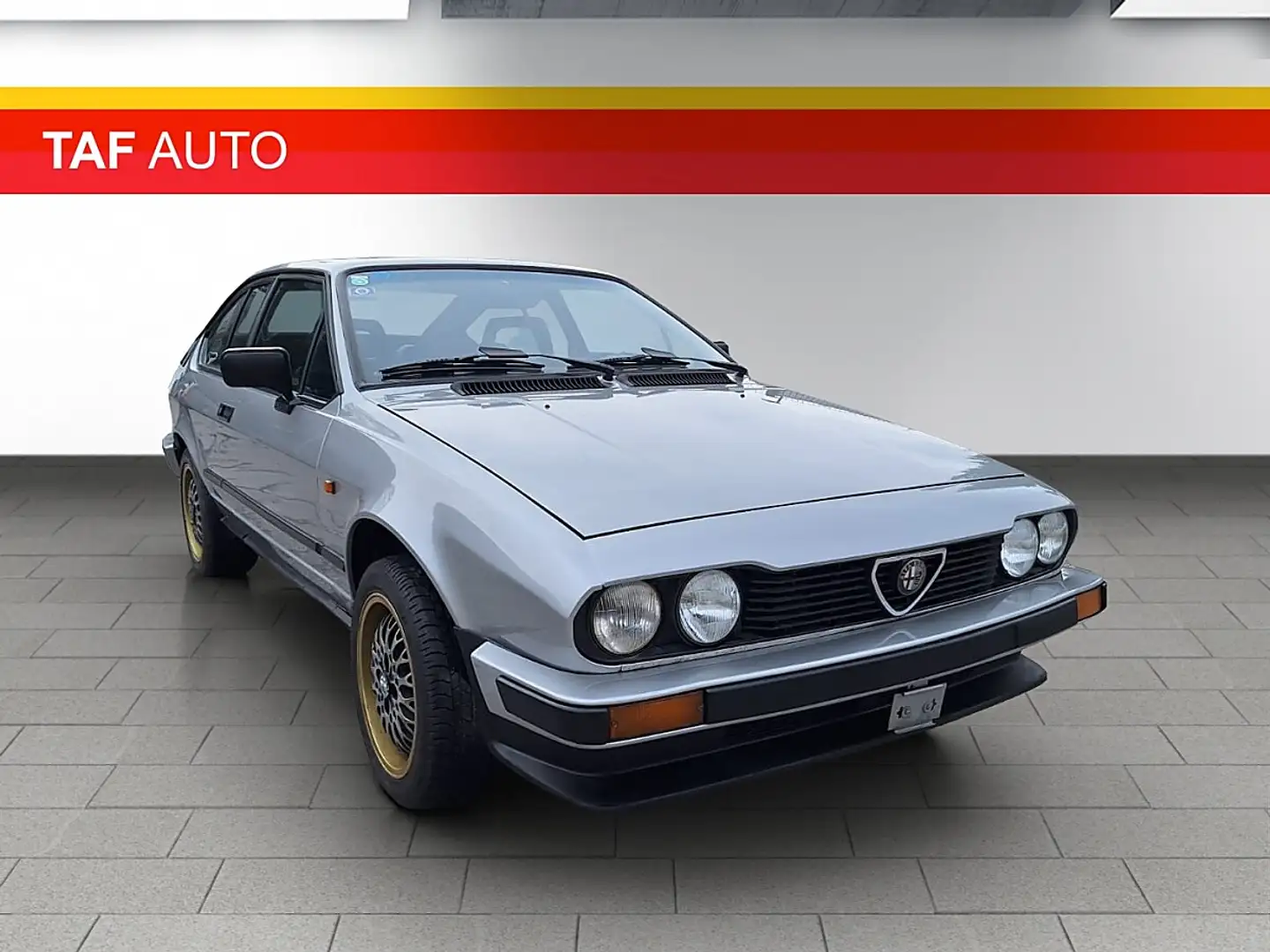 Alfa Romeo GTV 2000 116.36 AUT-Papiere Silber - 1