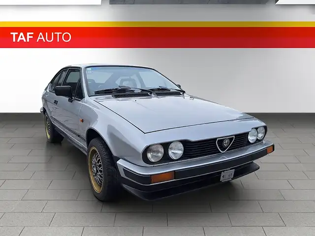 Alfa Romeo GTV 2000 116.36 AUT-Papiere