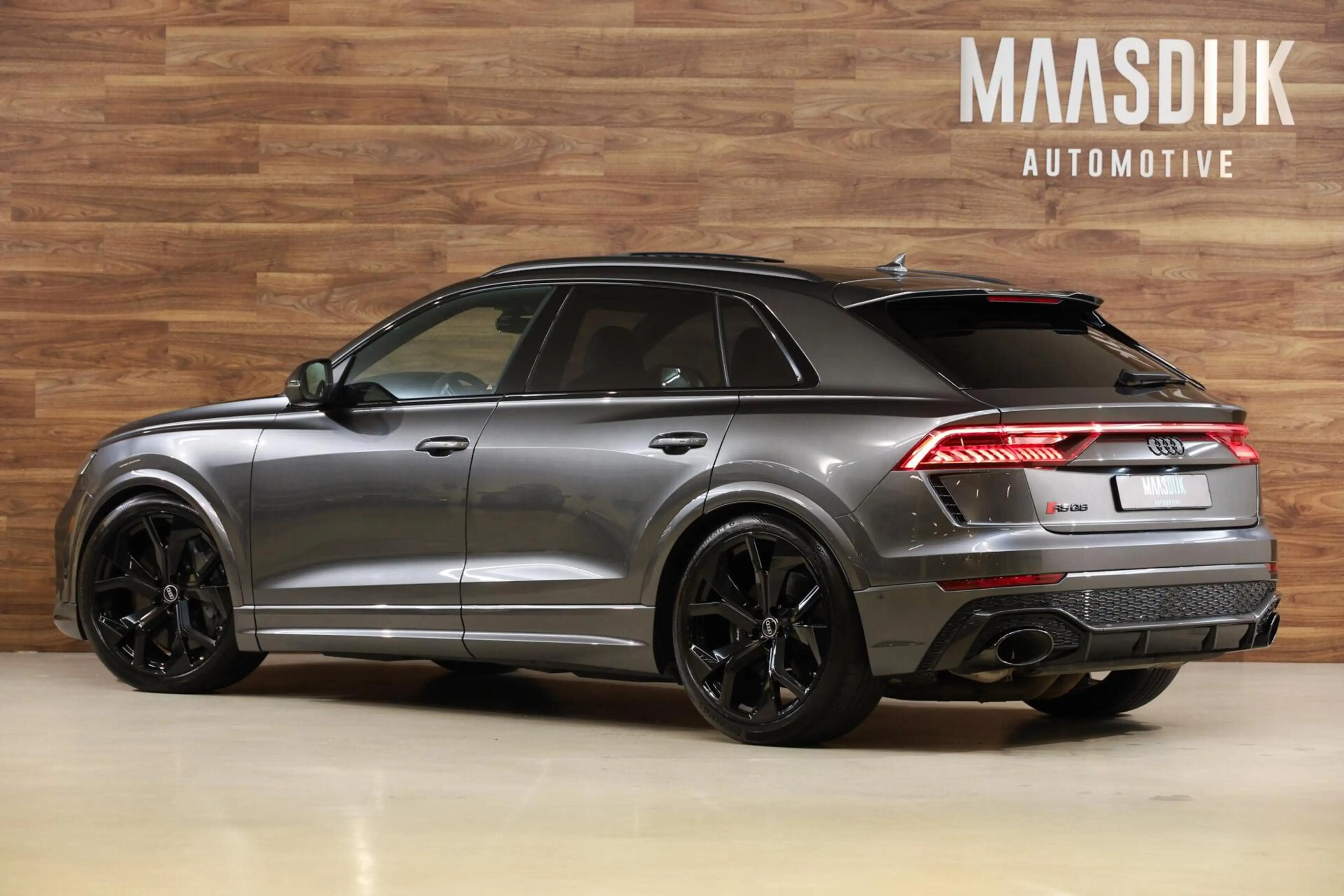 Audi RS Q8 4.0 TFSI RS Q8 quattro — photo 13