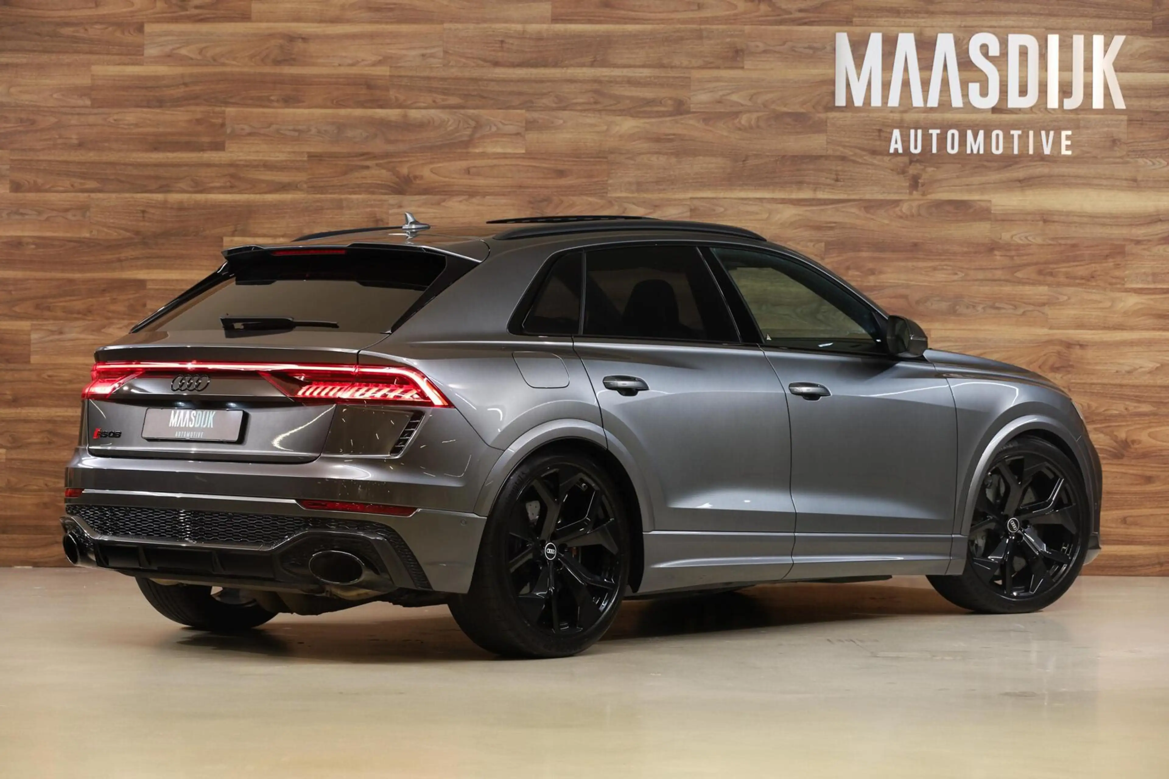 Audi RS Q8 4.0 TFSI RS Q8 quattro — photo 9