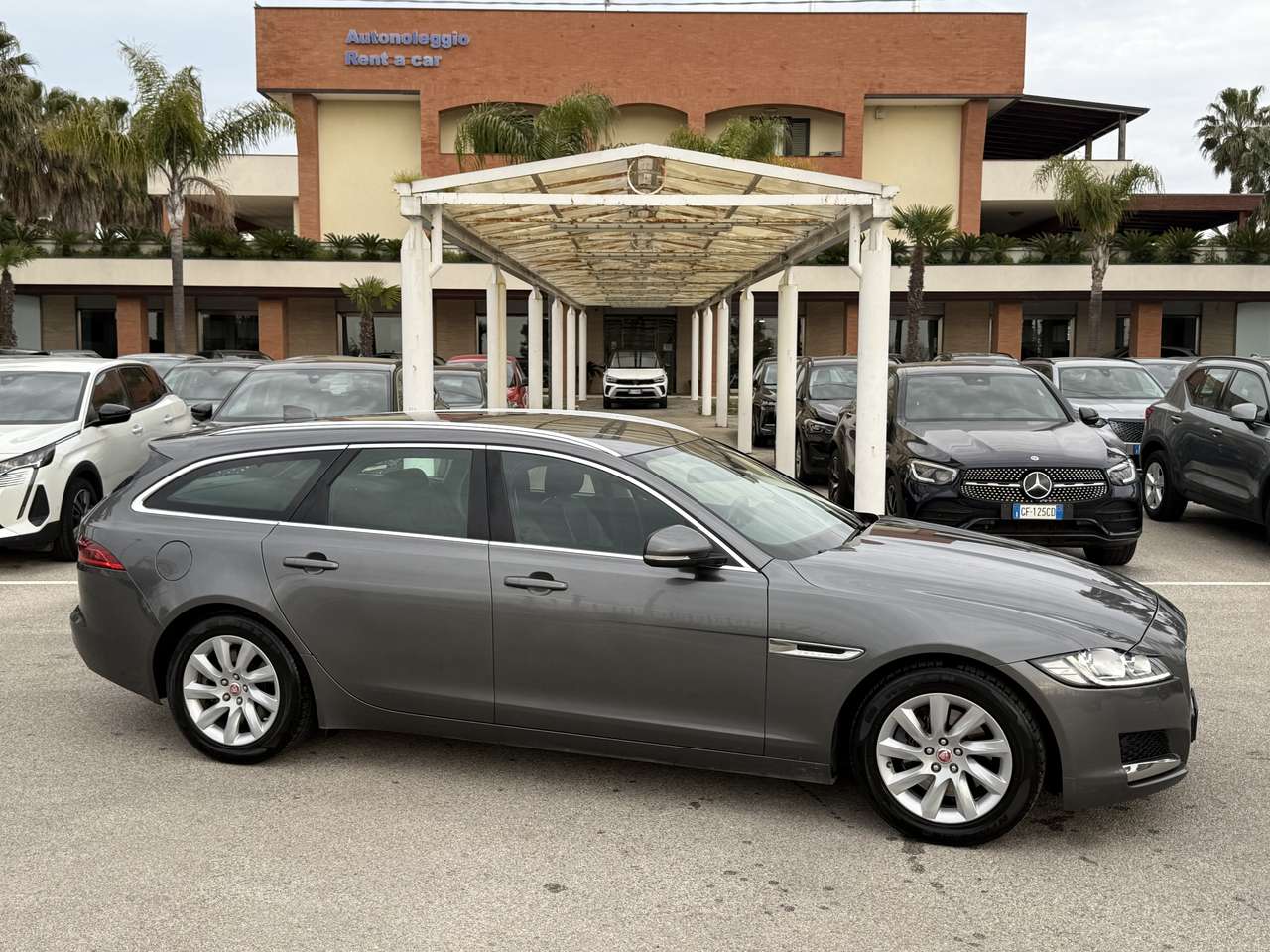 Jaguar XF 2.0 D 180cv Sportbrake Prestige