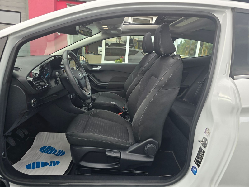 Ford Fiesta 1.0EcoBoost Titanium|Pano|Navi|Kamera|SHZ — photo 14