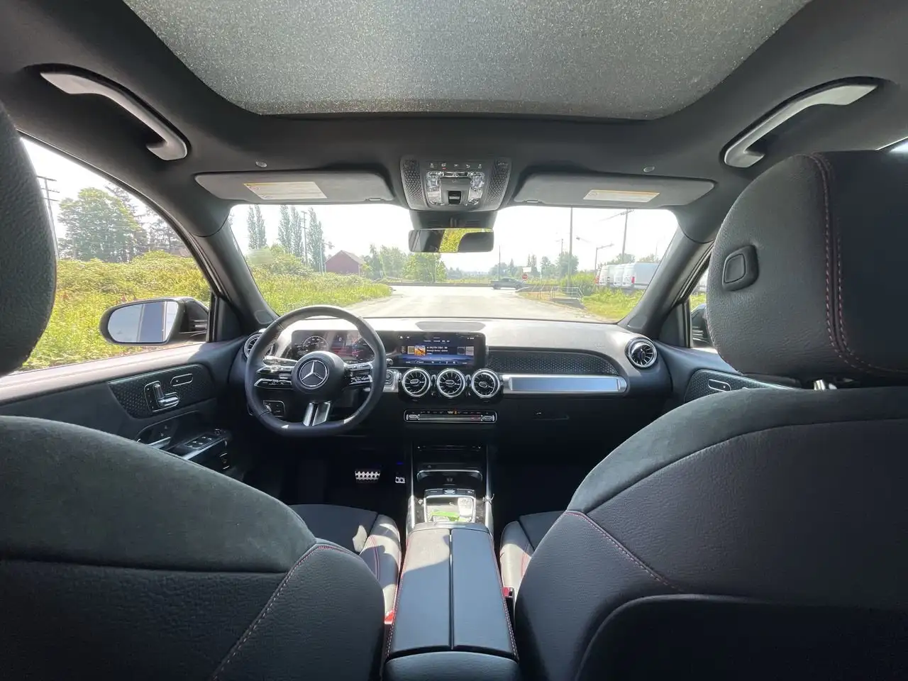 Mercedes-Benz GLB fotografie Mercedes-Benz GLB