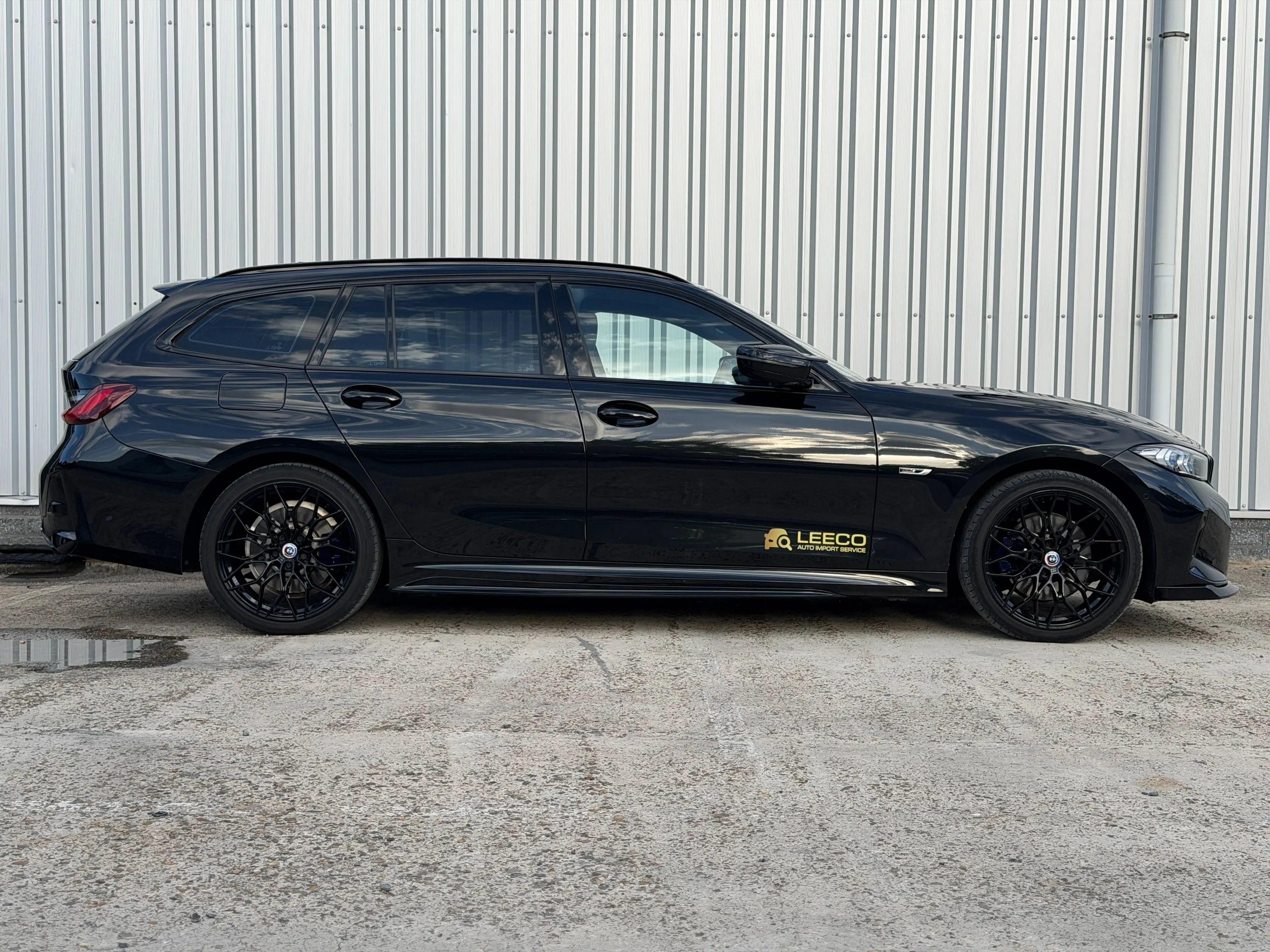 BMW 330 PHEV - Xdrive - Laserlichten - HUD - Camera - Carplay - Keyless - Extra set velgen — photo 3