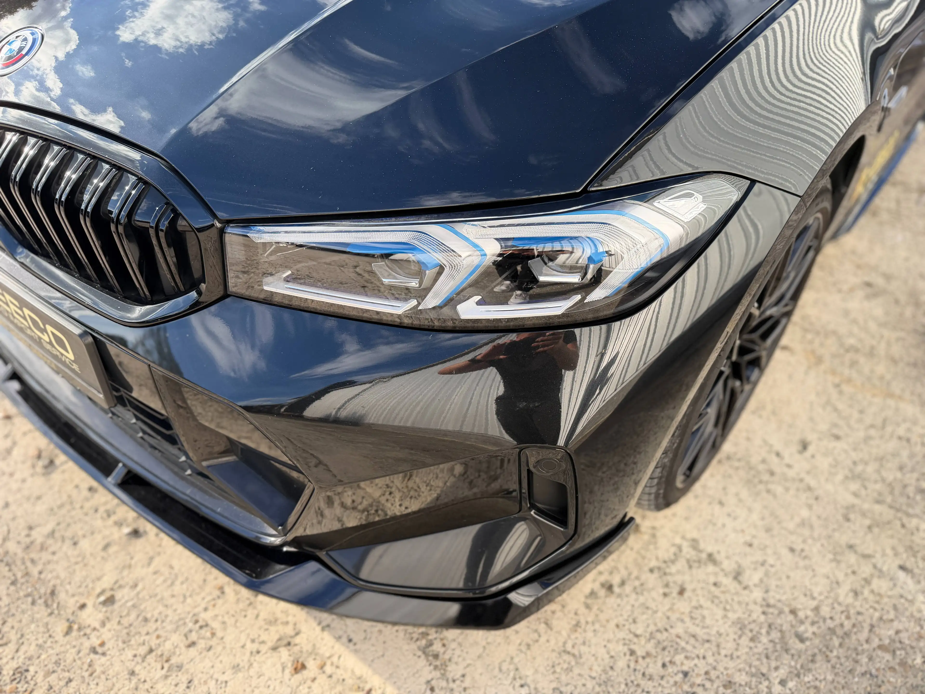 BMW 330 PHEV - Xdrive - Laserlichten - HUD - Camera - Carplay - Keyless - Extra set velgen — photo 6