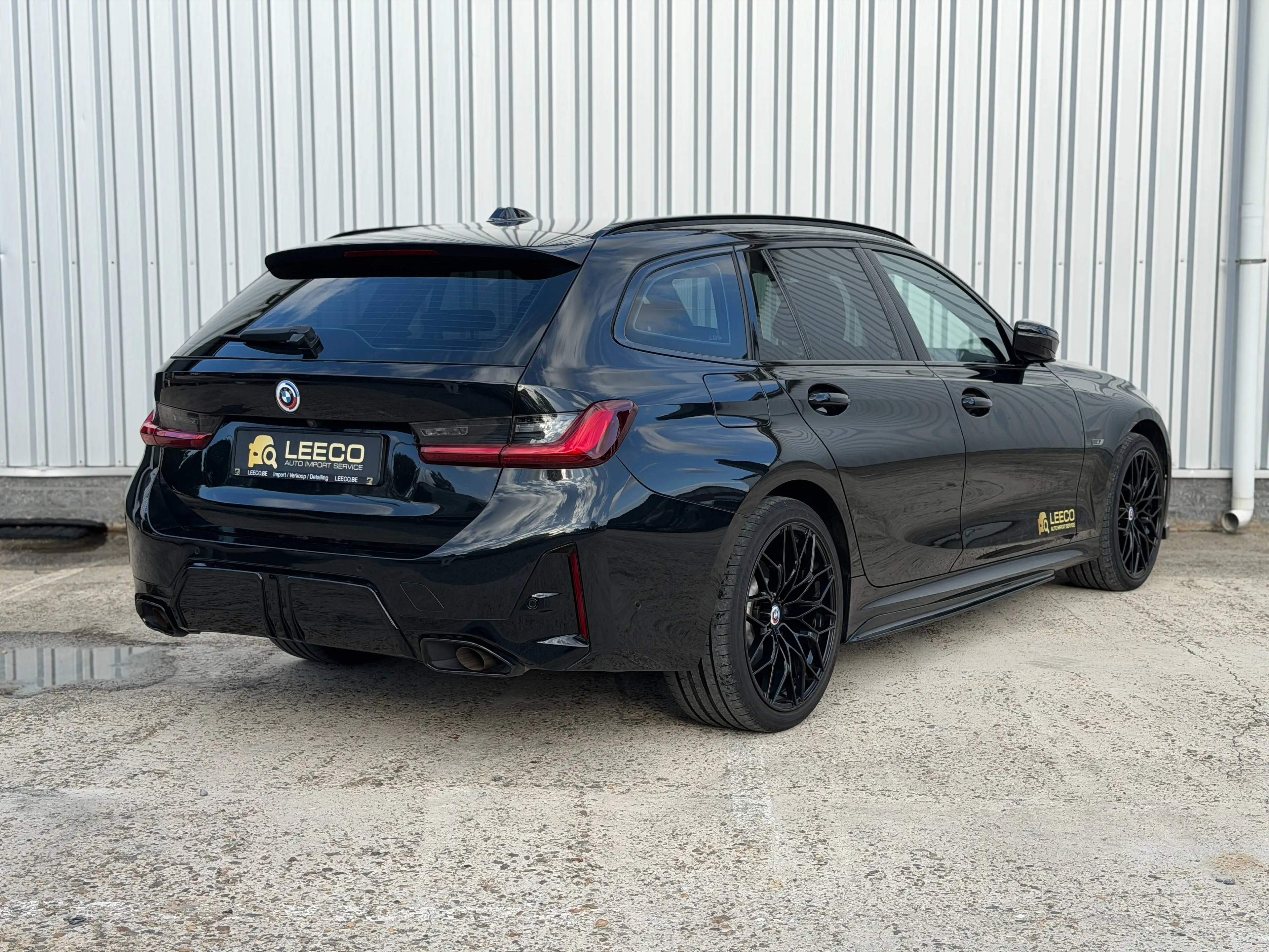BMW 330 PHEV - Xdrive - Laserlichten - HUD - Camera - Carplay - Keyless - Extra set velgen — photo 2