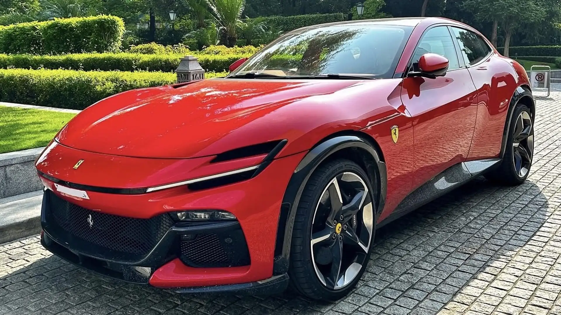 Ferrari Purosangue 6.5 Disponibile in piu colorazioni e specifiche - 1