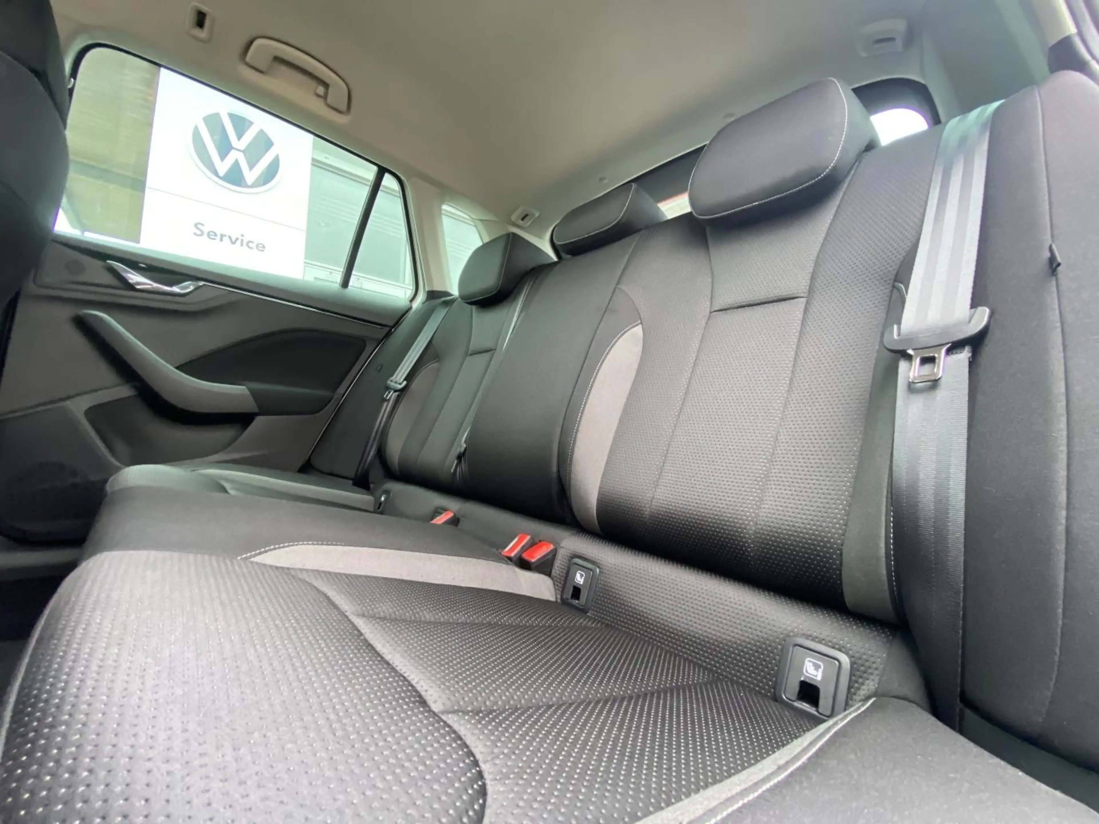 Skoda Kamiq 1.0 TSI Tour SMART-LINK+NAVI-COLUMBUS+VIRT — photo 11