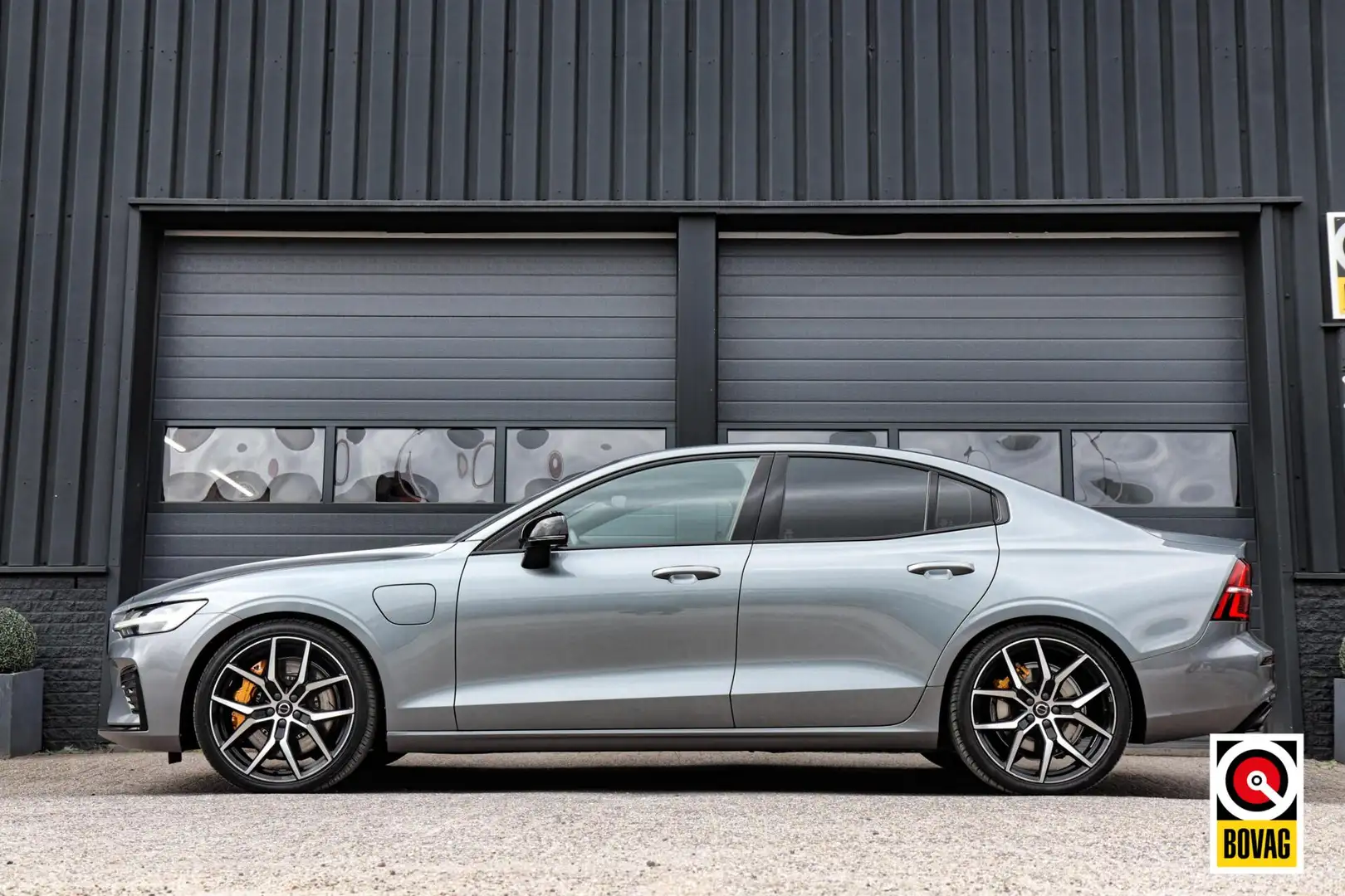 Volvo S60 2.0 T8 AWD Twin Engine Polestar Engineered /LED/CA Grau - 2