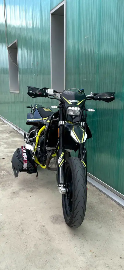 SWM SM 125 R Nero - 1