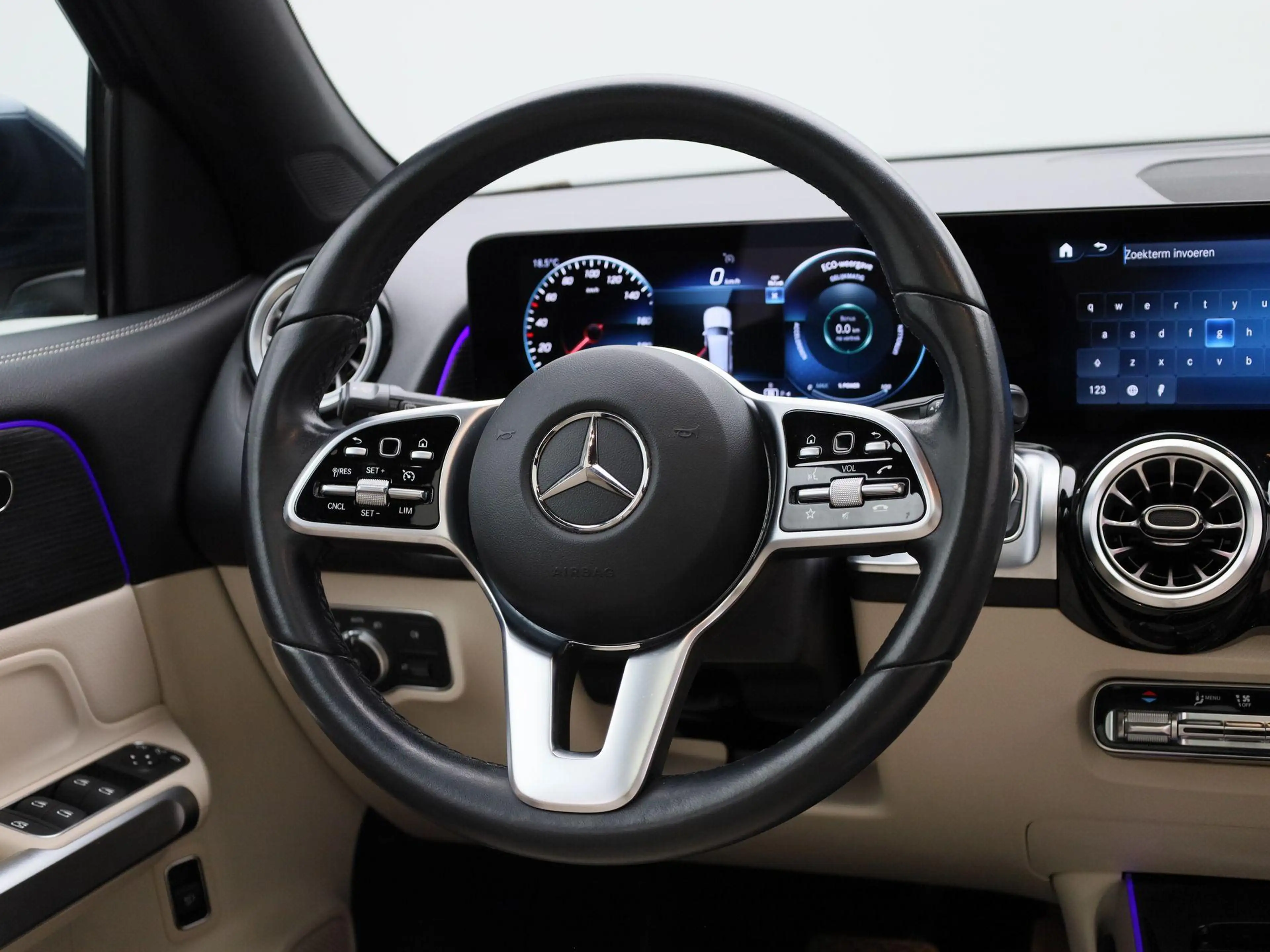 Mercedes-Benz EQB 250 Luxury Line 7p. 67 kWh | Wordt Verwacht | Apple Ca — photo 9