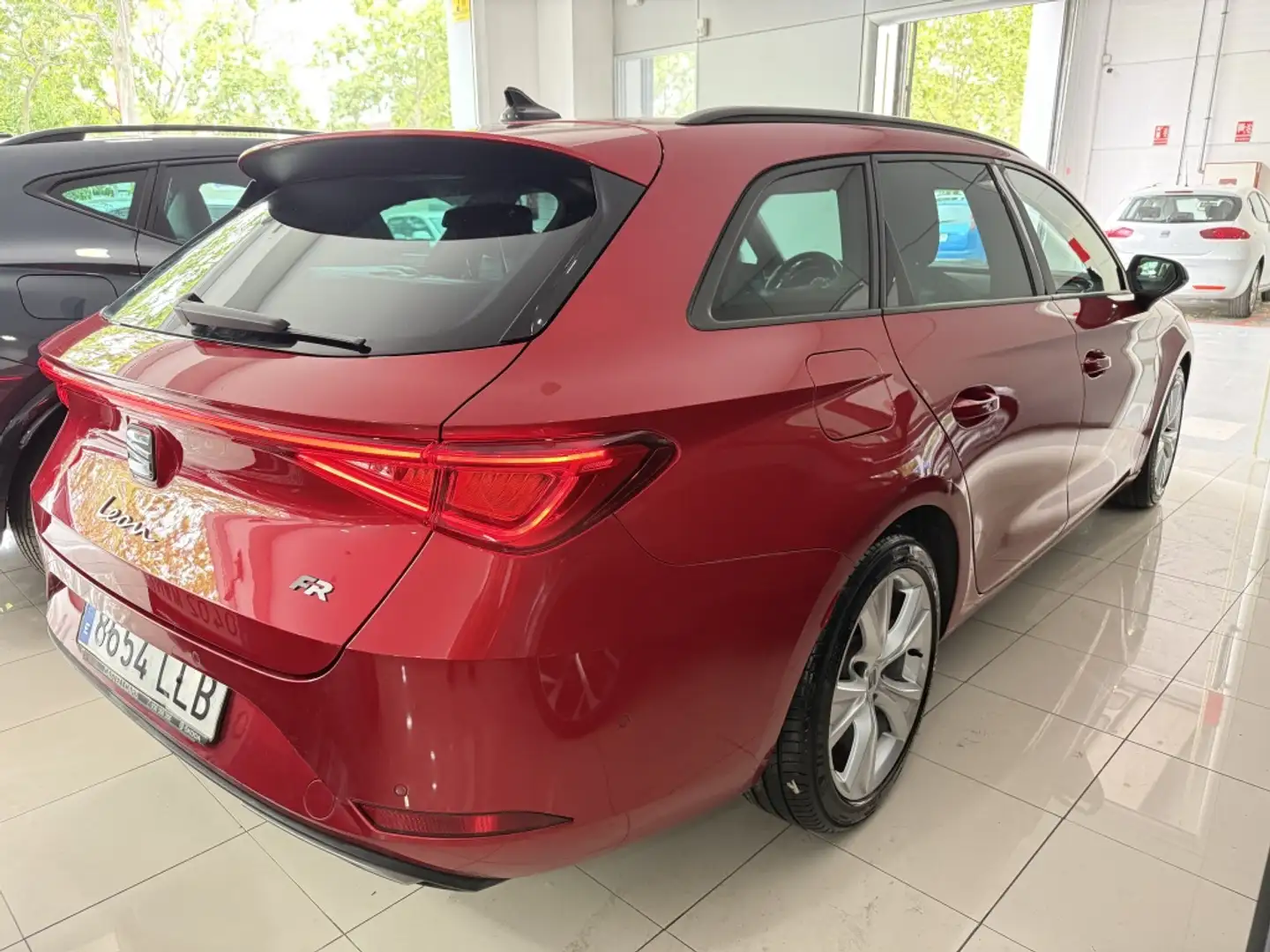 SEAT Leon ST 1.5 eTSI S&S FR DSG-7 150 Burdeos - 2