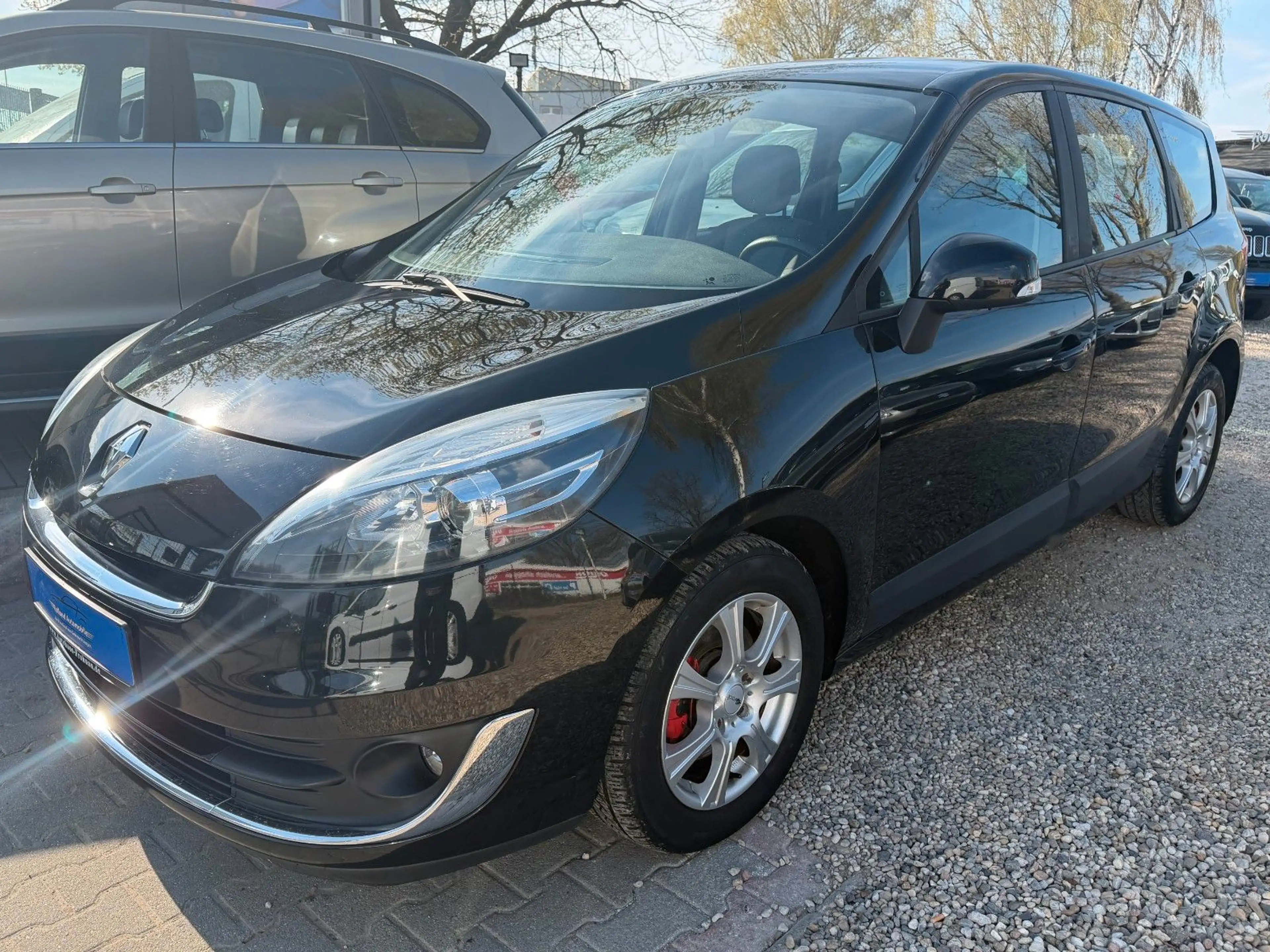Renault Scenic Grand Expression*Klima*SHZ*Navi*TÜV NEU — photo 4