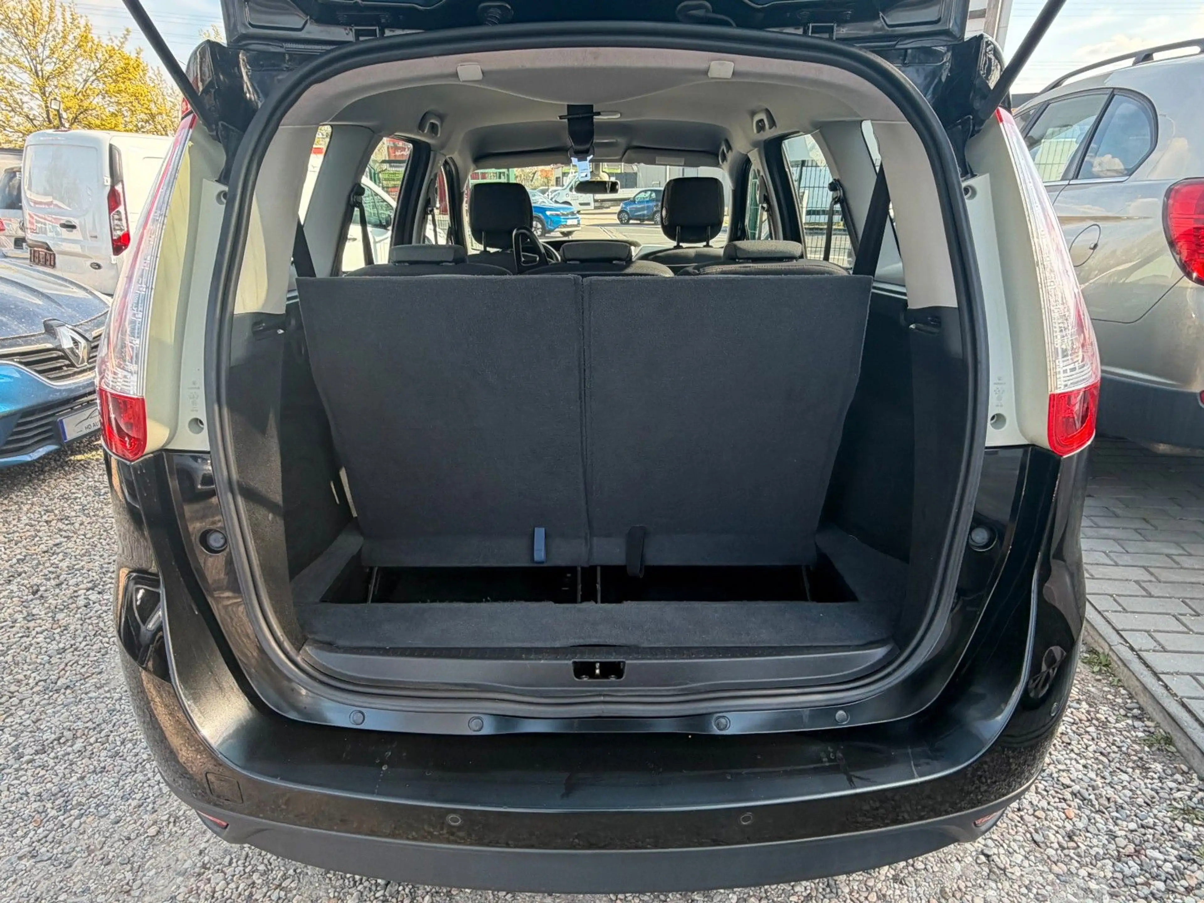 Renault Scenic Grand Expression*Klima*SHZ*Navi*TÜV NEU — photo 9