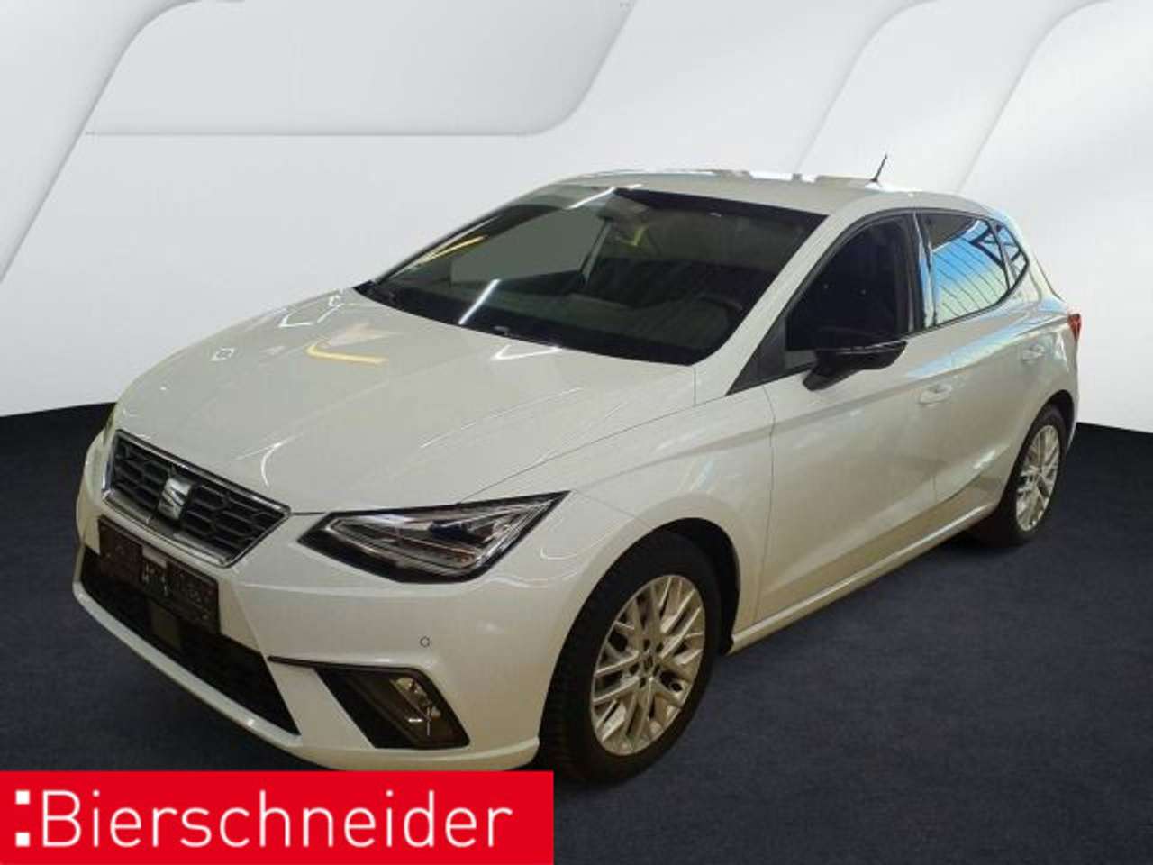 Seat Ibiza 2025 — 1.5 TSI DSG FR LED ACC NAVI CAM SHZ