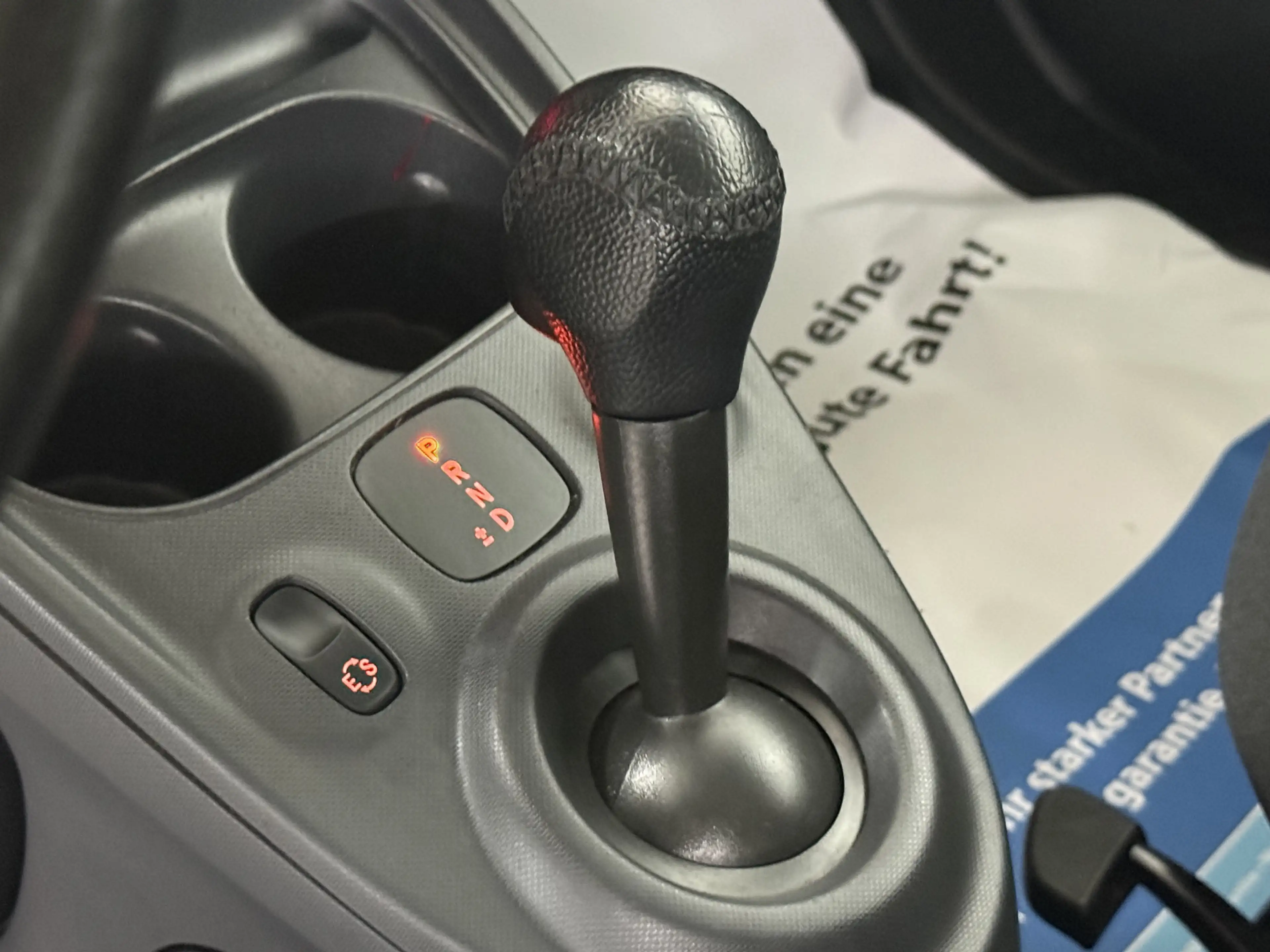 smart forTwo 52 kW 1-Hand Bluetooth Temp HU+Service — photo 12