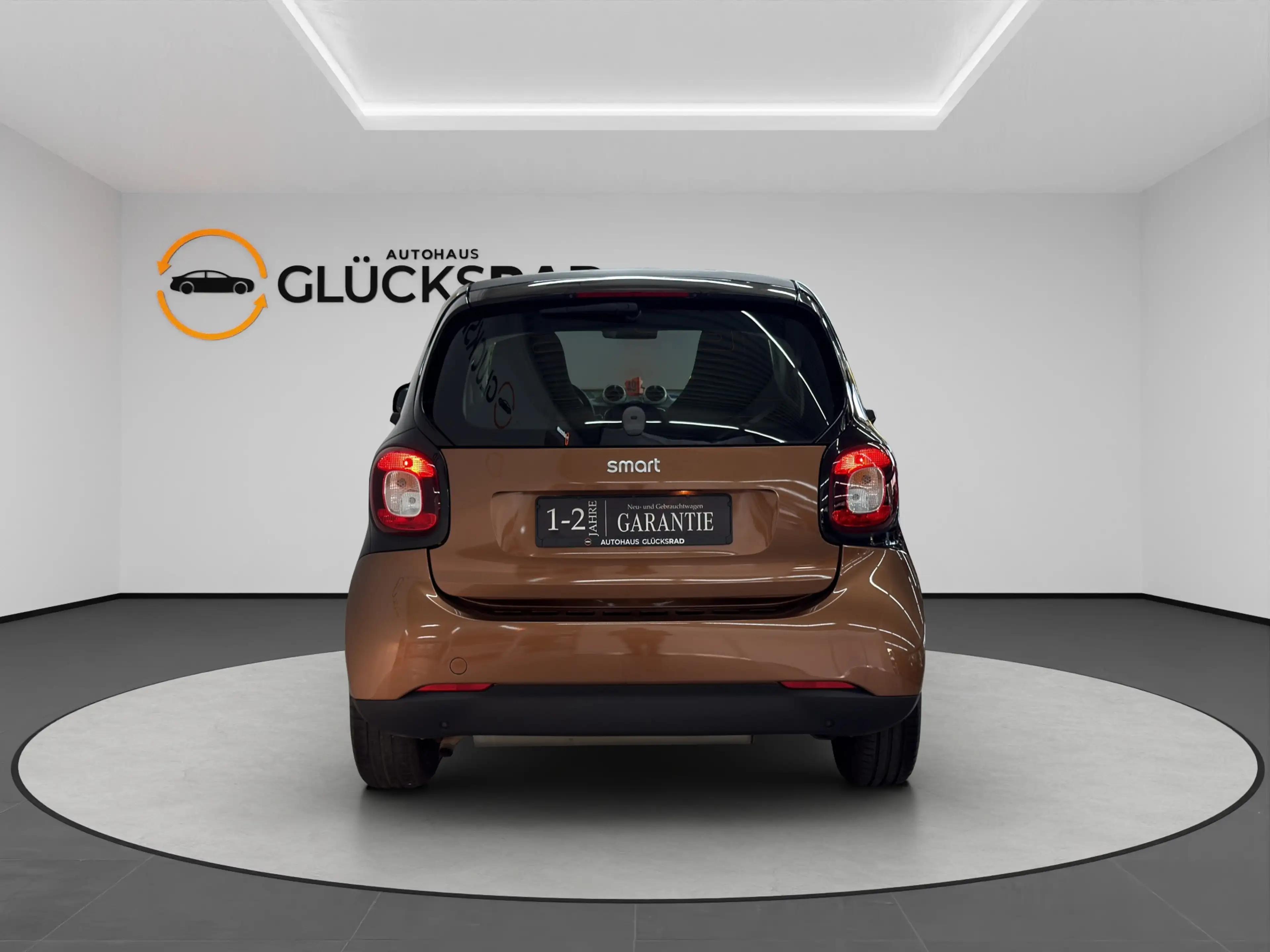 smart forTwo 52 kW 1-Hand Bluetooth Temp HU+Service — photo 8