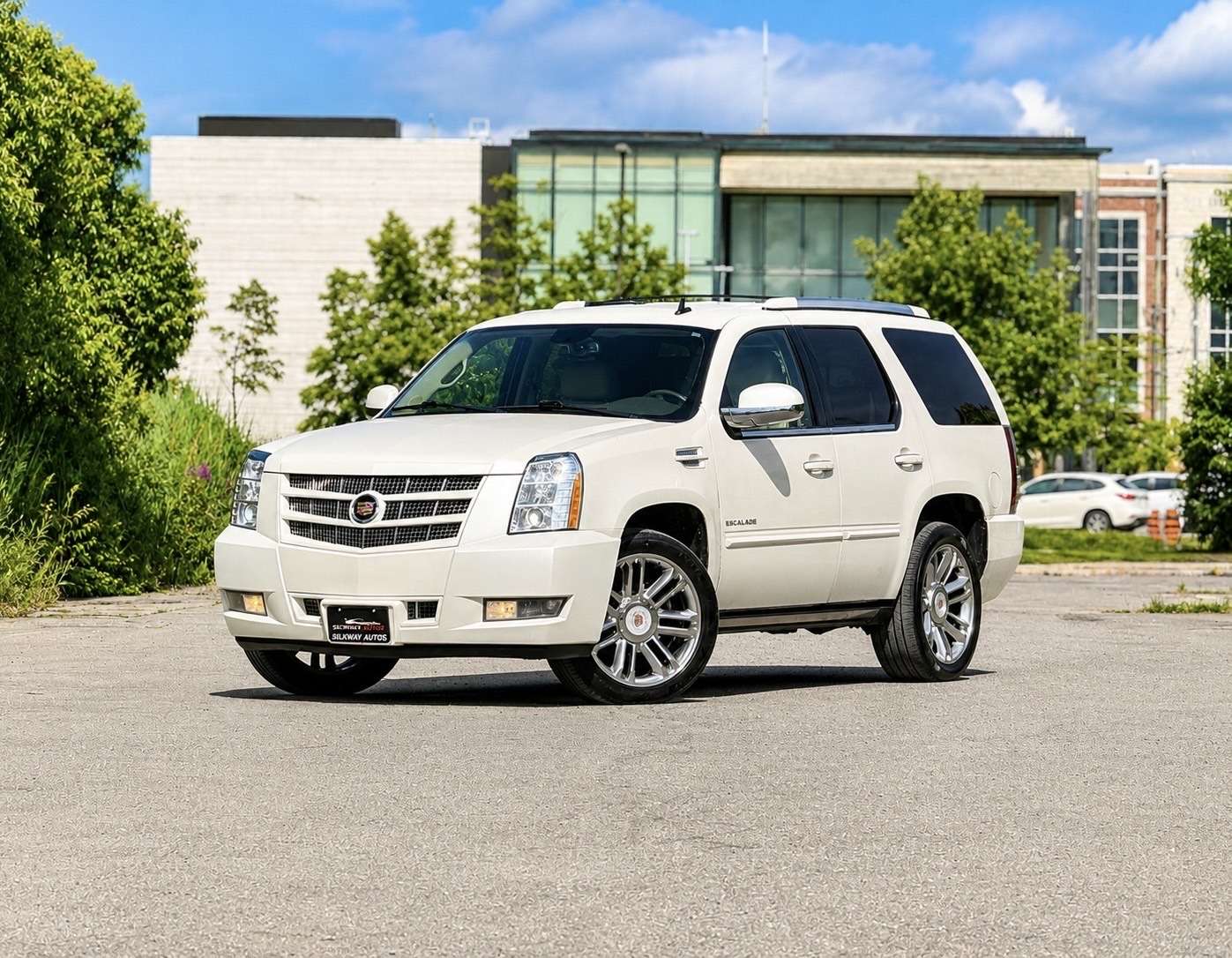 2013 Cadillac Escalade AWD 4dr Platinum