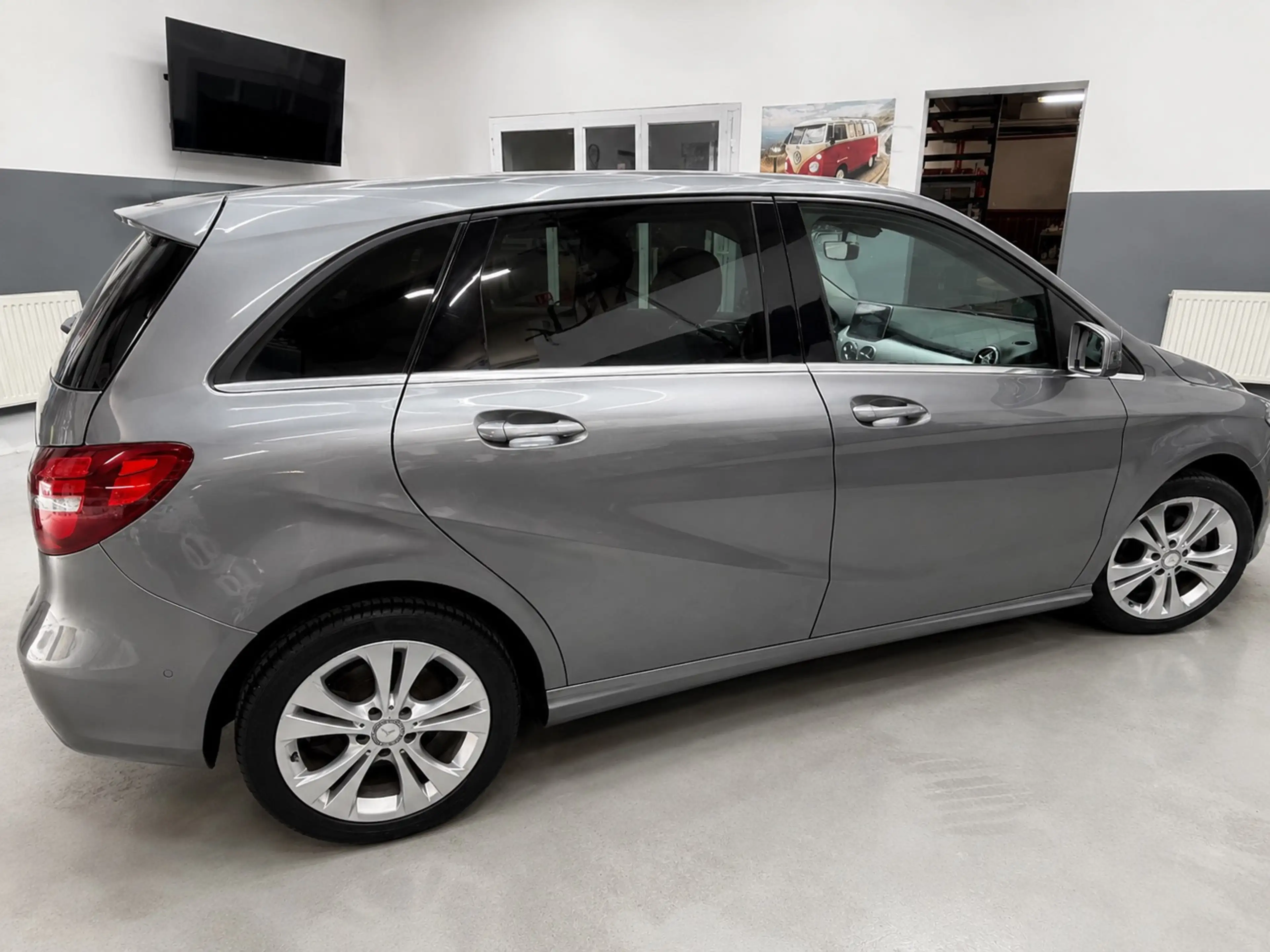 Mercedes-Benz B 220 B 220 4Matic (246.247) — photo 5
