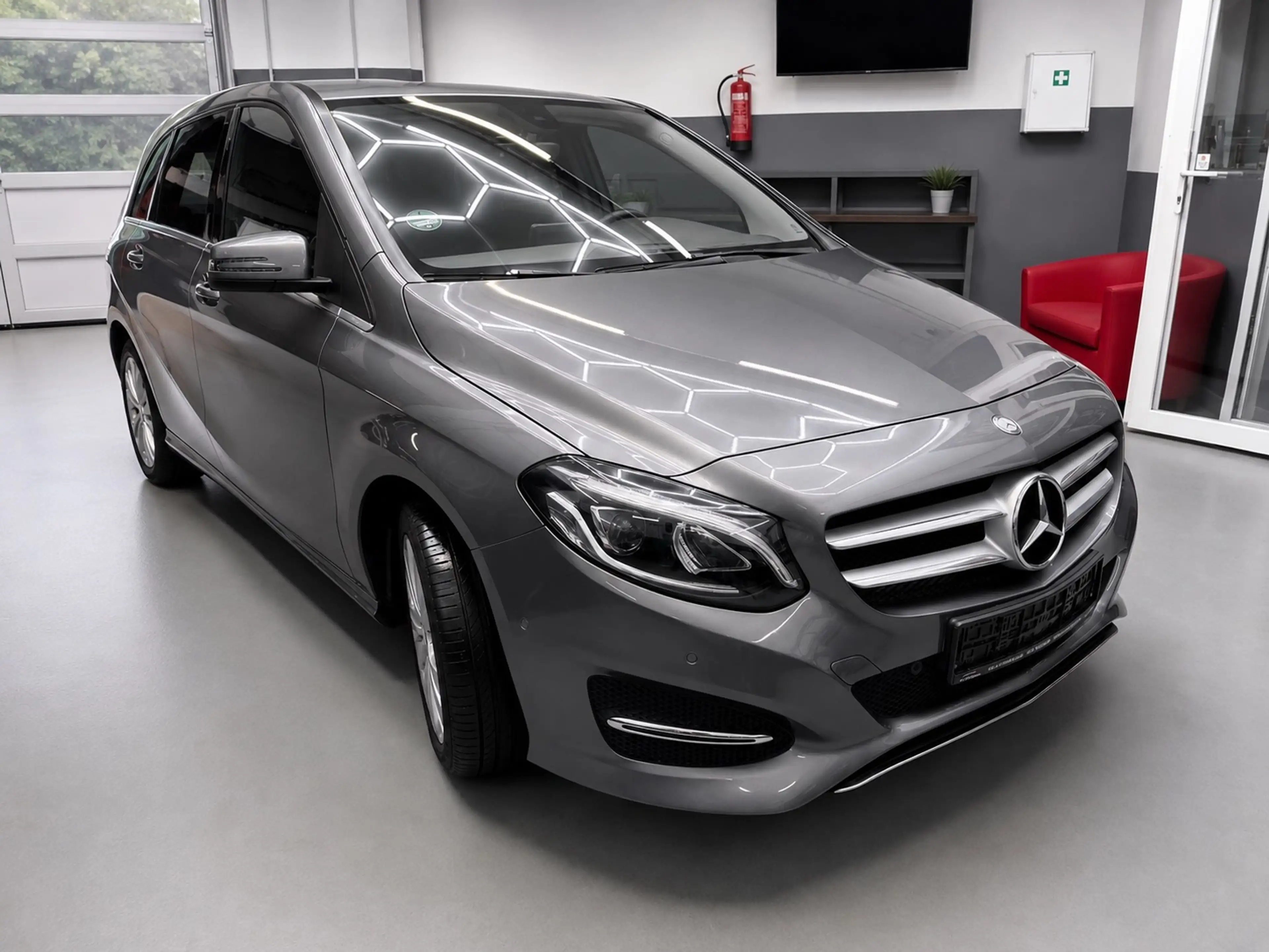 Mercedes-Benz B 220 B 220 4Matic (246.247)