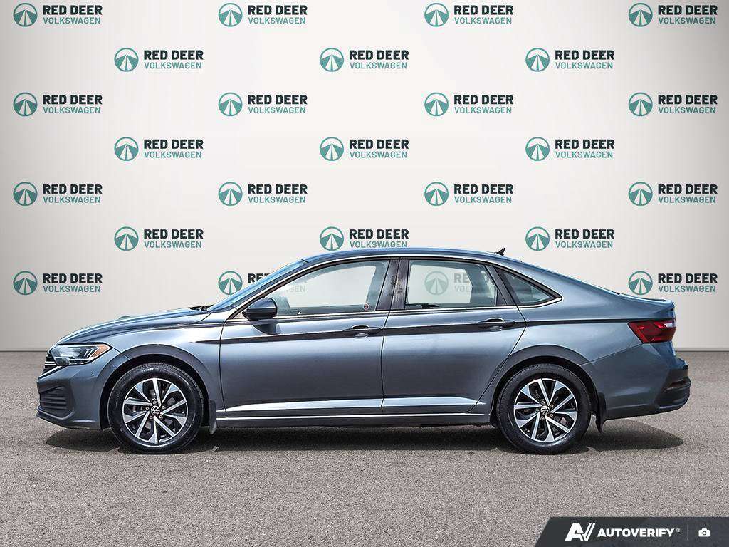 2022 Volkswagen Jetta Trendline | One Owner | Heated Front Seats — снимка 1